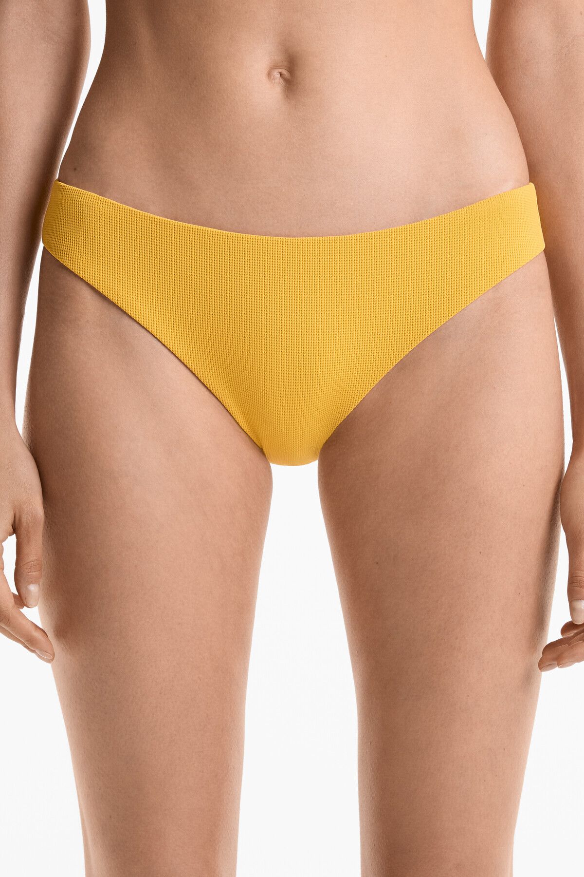 Oysho Pike klasik bikini altı