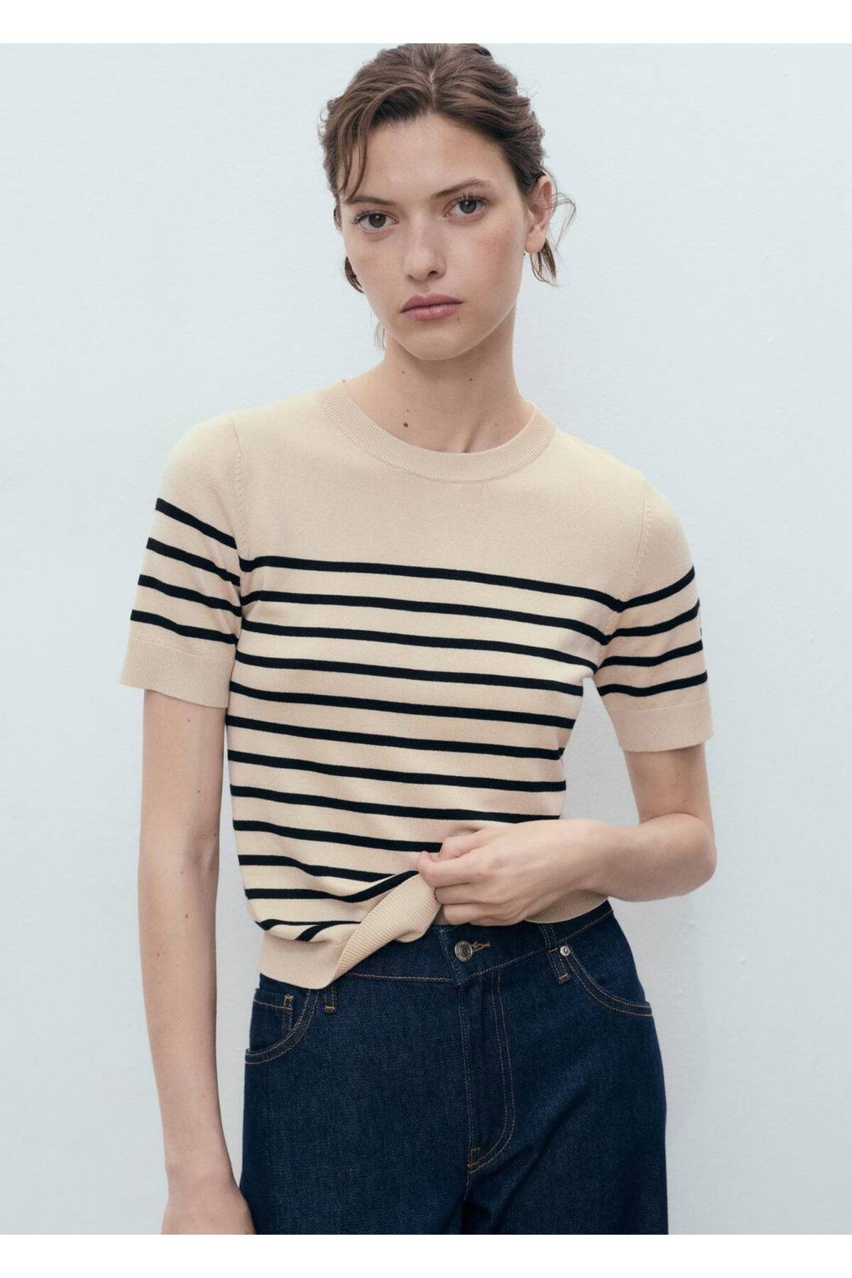 Kısa kollu ince triko kazak