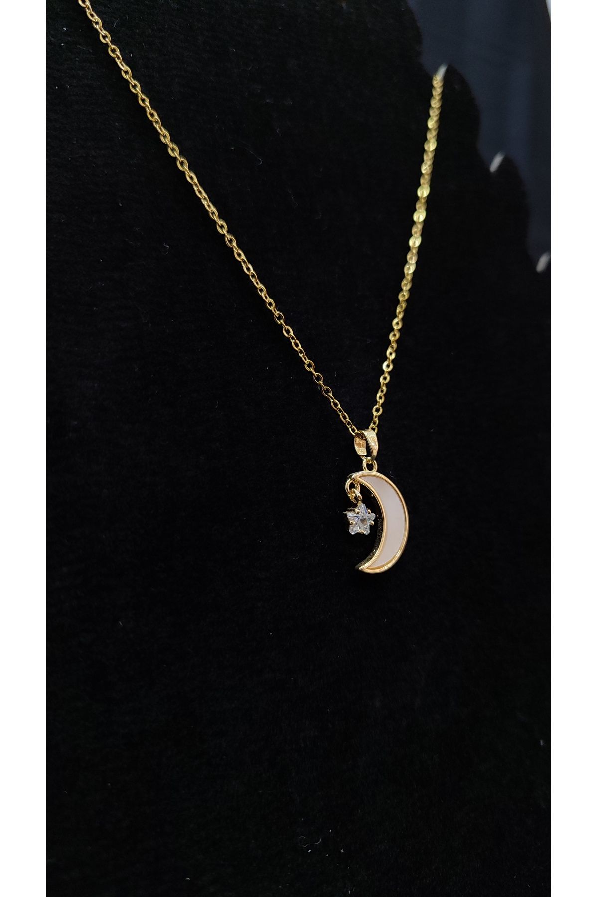 n00ra Gold beyaz kolye
