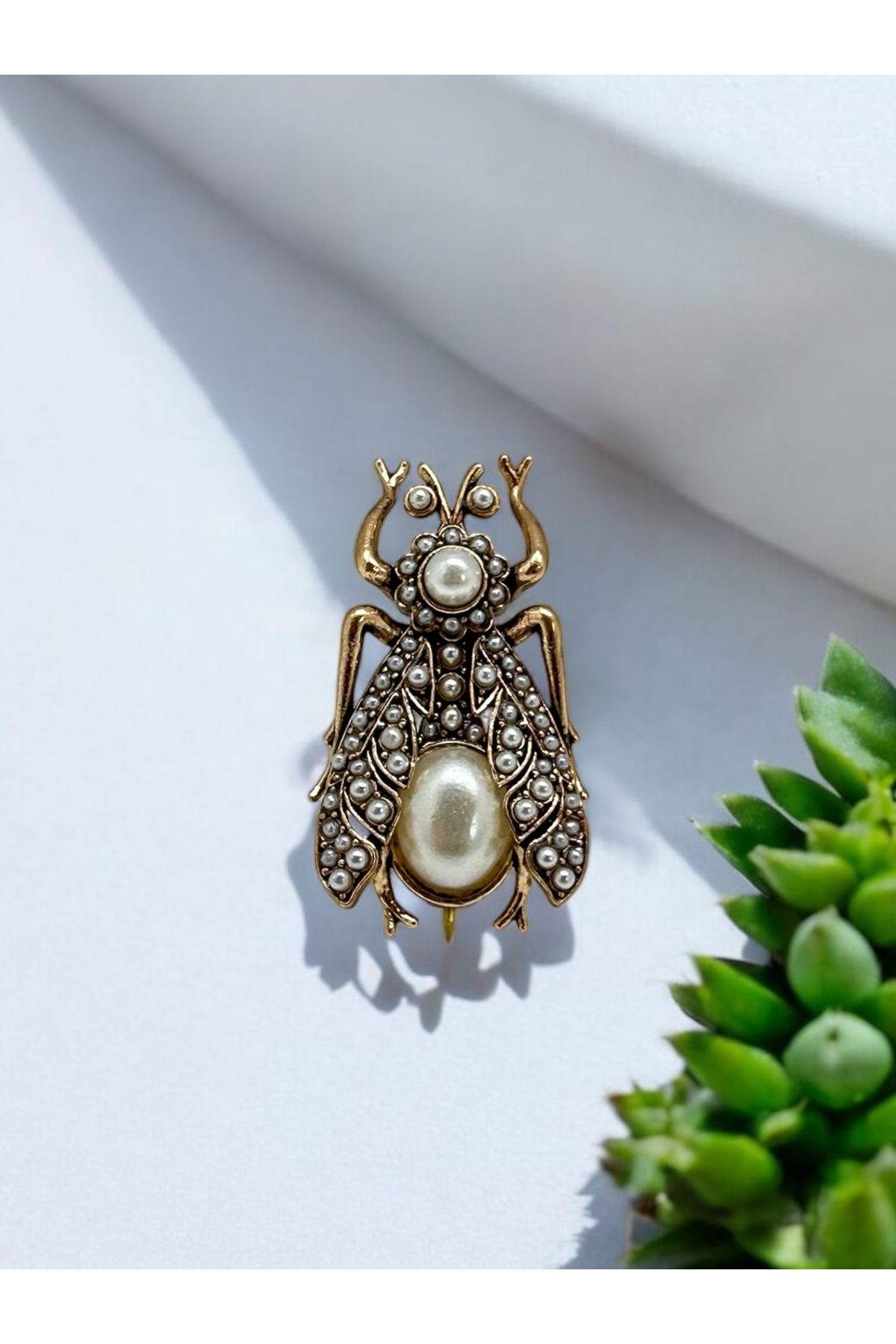 FUYA JEWELLERY Sinek Broş