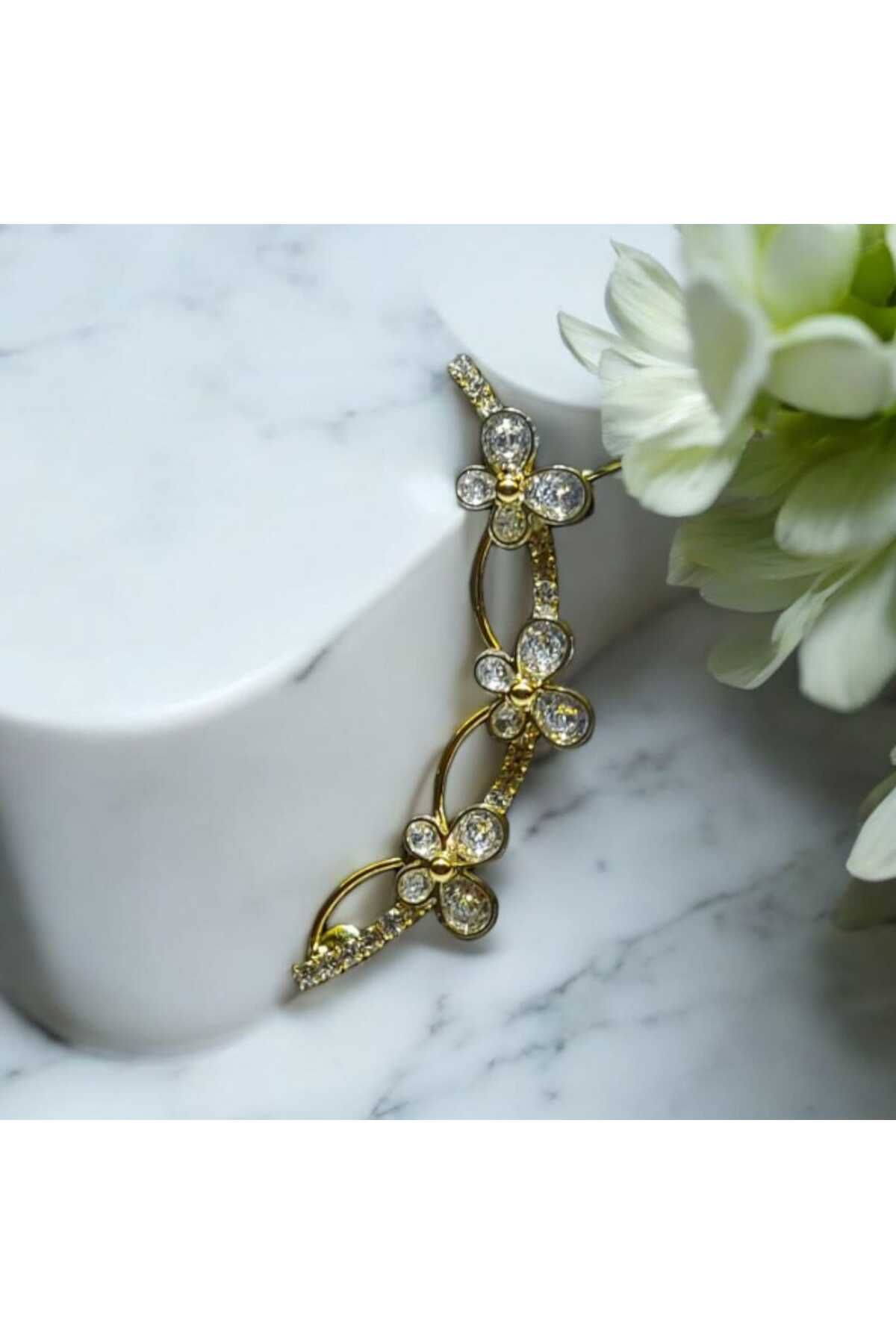 JEWELRY RUSECA JEWELRY ZİRKON TAŞ KELEBEK DETAYLI KIKIRDAK KÜPE GOLD