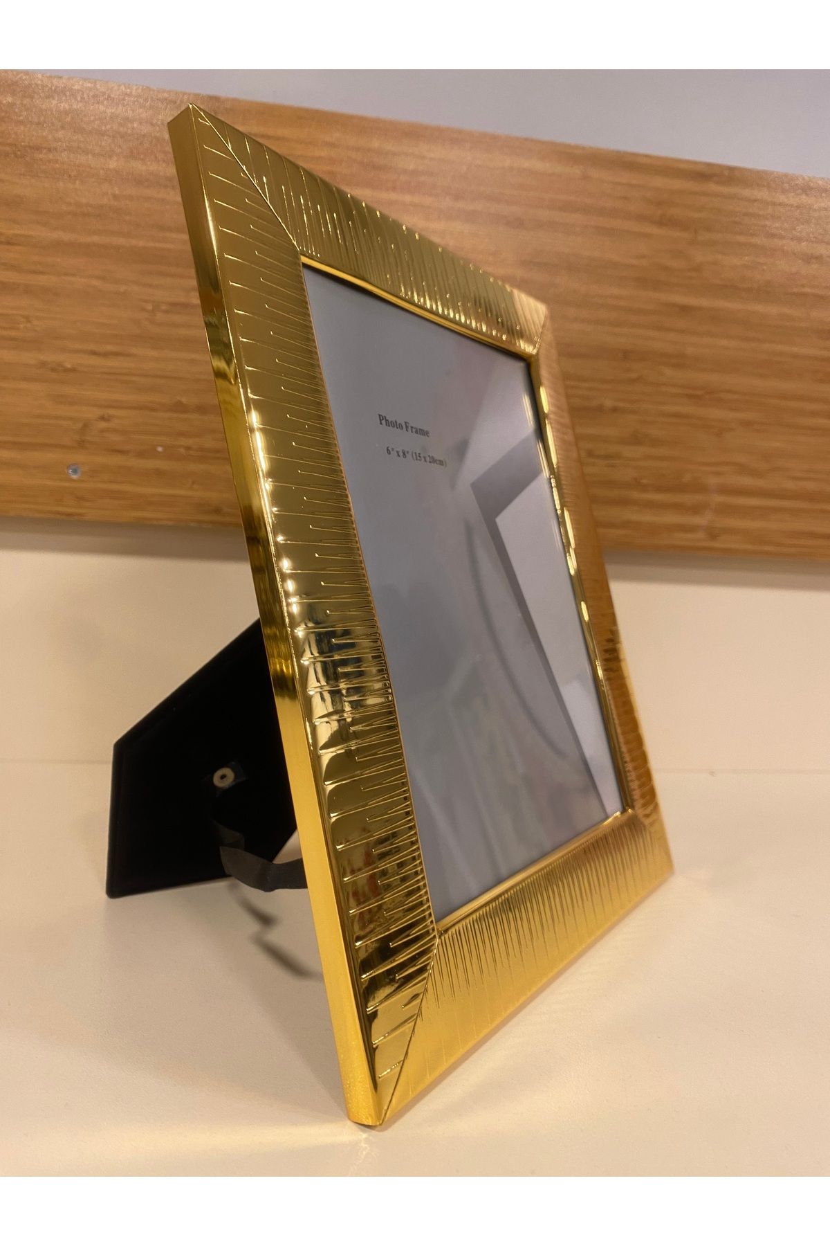 PLUS HOME FOTOGRAF ÇERÇEVESİ ALTIN METAL PİRİNÇ 15X20