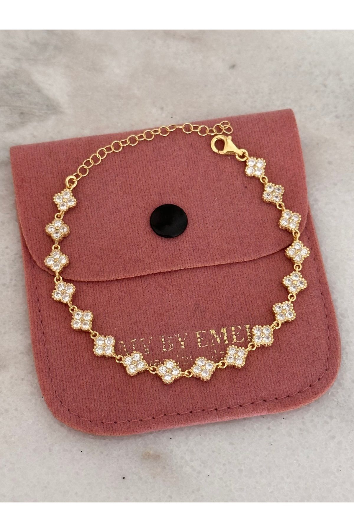 emy by emel luxury silver jewelry Altın Kaplama Taşlı Yonca Bileklik 925 Ayar Gümüş