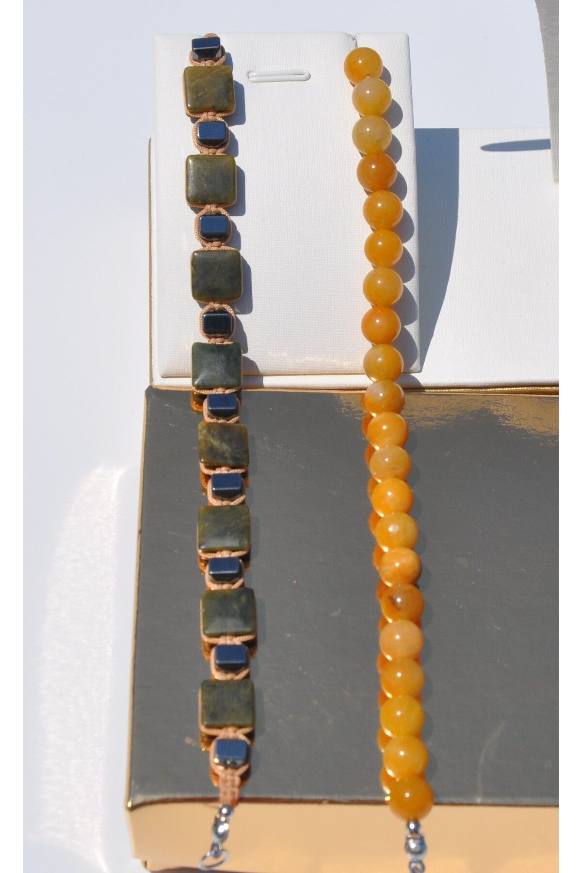 Nilfu Atelier YEŞİM HEMATİT KARNELYAN DOĞAL TAŞ SHAMBALLA BİLEKLİK