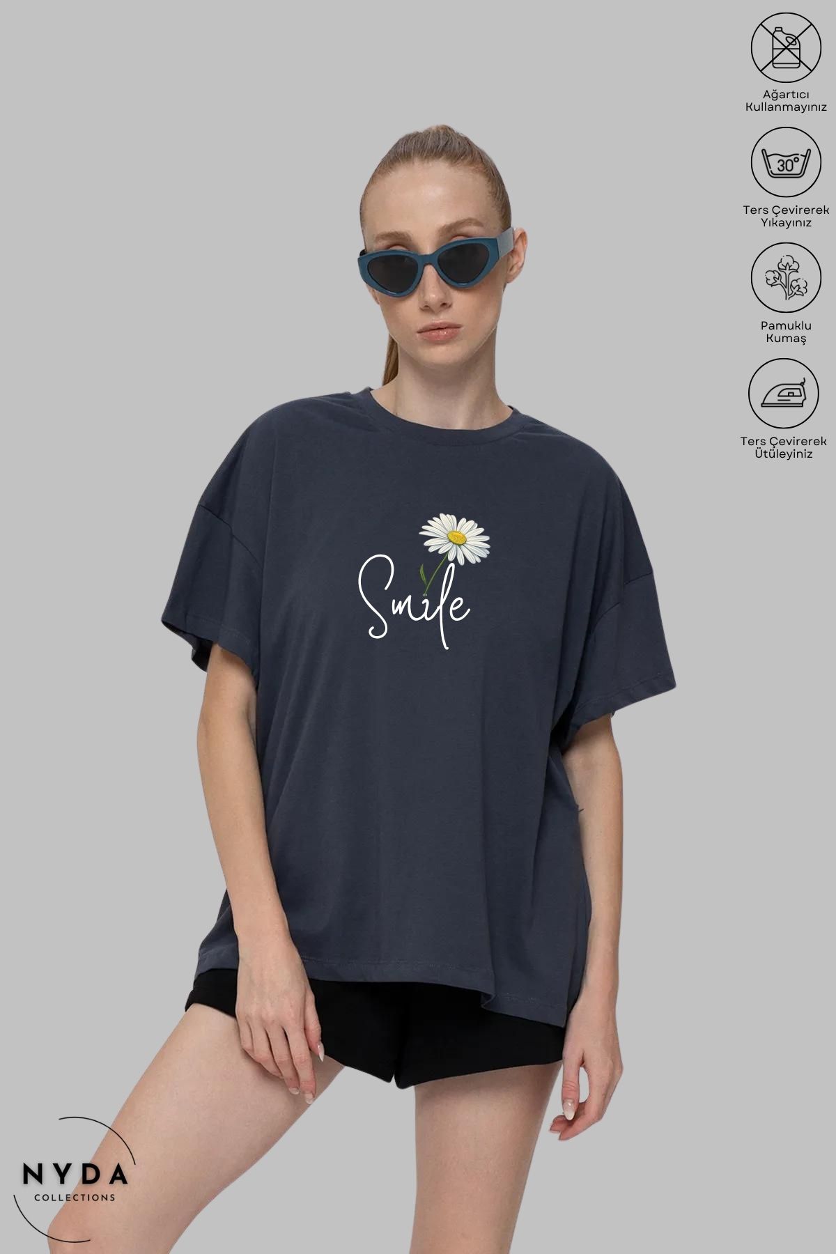 Nyda Collections Kadın Bisiklet Yaka Papatya Smile Baskılı Pamuk Oversize Kısa Kollu Tişört