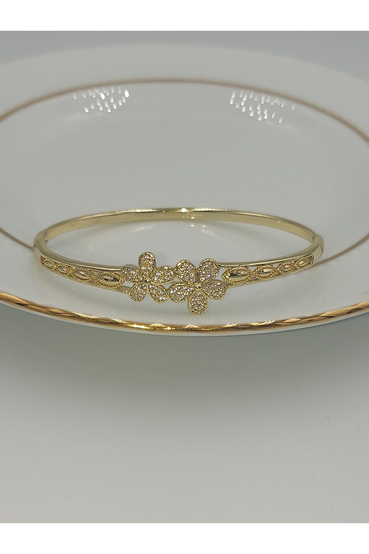XUPING JEWELRY Xupıng Çelik Altın Renk Kelepçe Bilezik