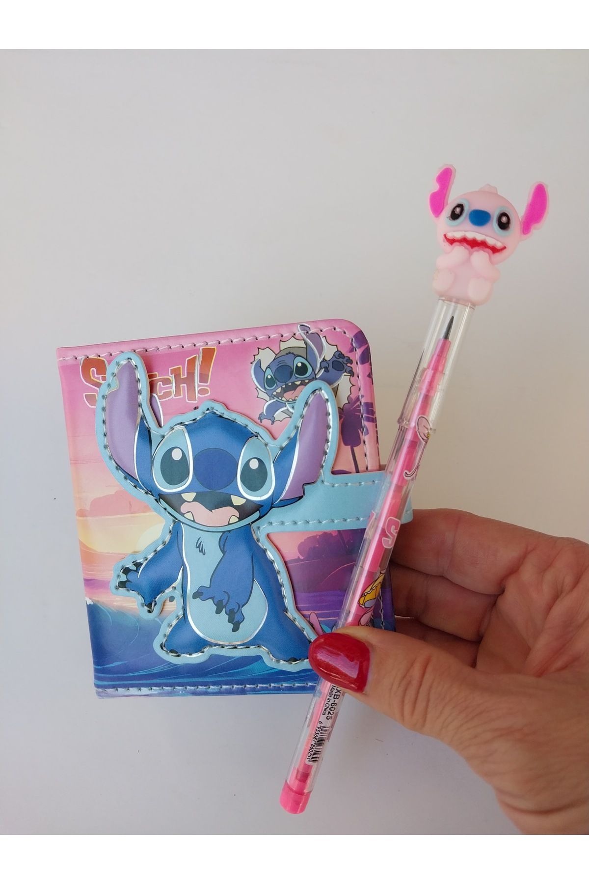 KIRTASİYEM Stitch Not Defteri ve Yumurtlayan Kalem