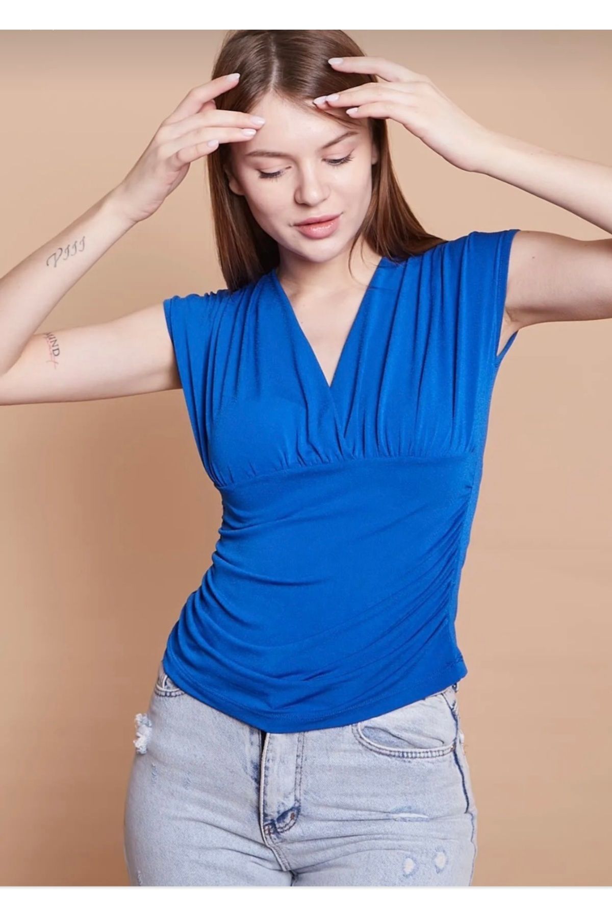 MODA Krep kumaş kravuze sax mavi kolları büzgülü şık bluz