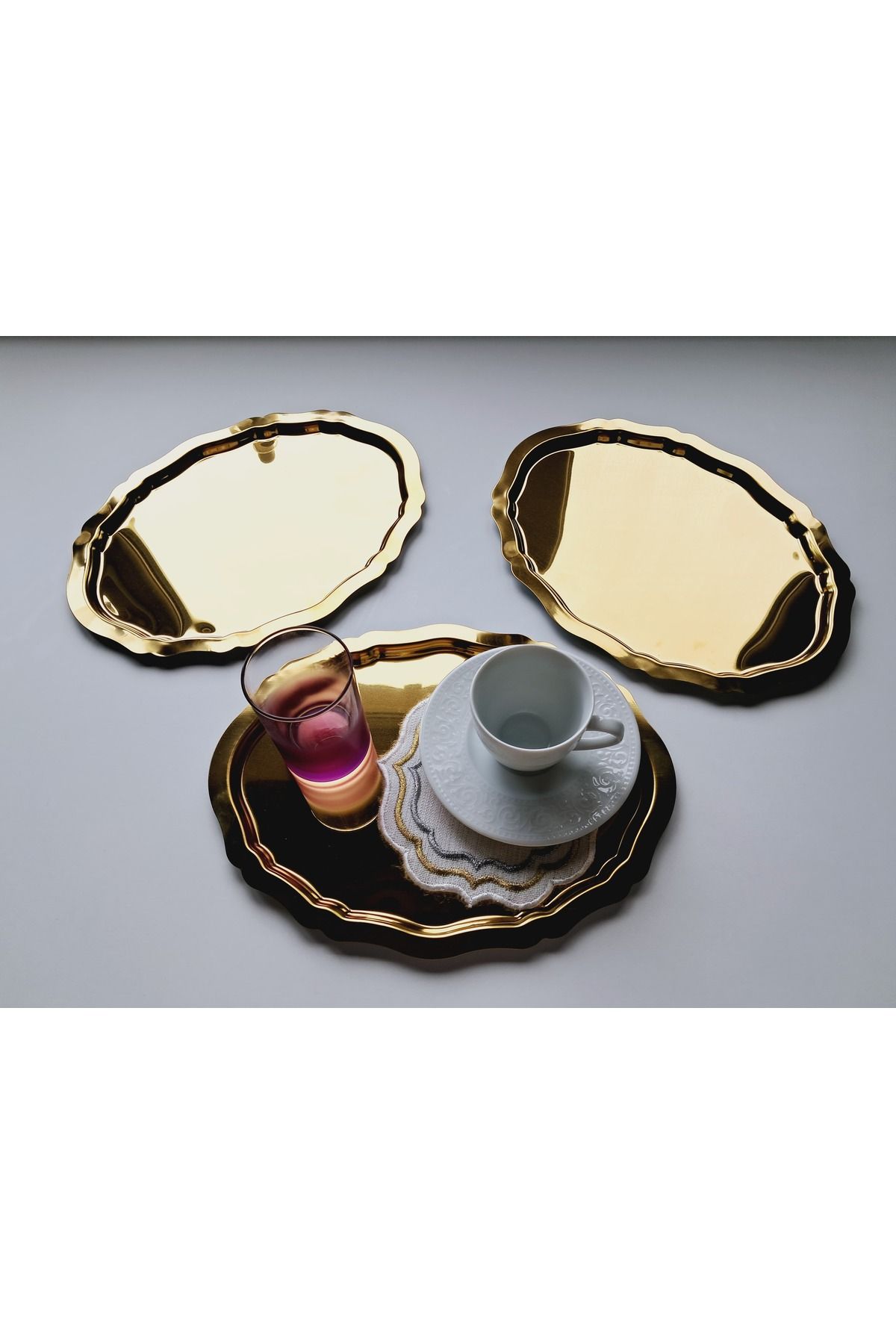 Elk Home 20*25 CM PARLAK GOLD OVAL MODEL 3 ADET SERVİS VE SUNUM TEPSİSİ