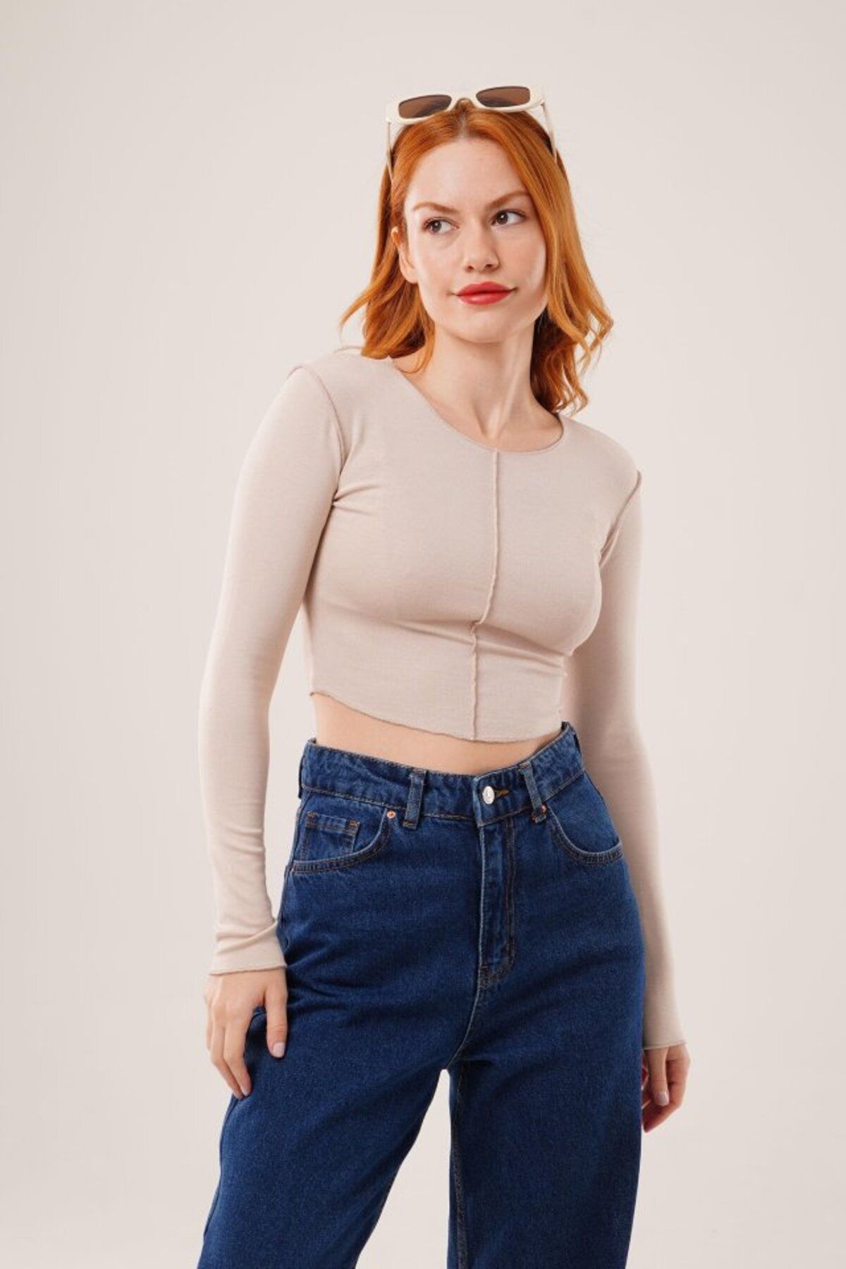 VELİZADE Kadın Yumuşak Dokulu Bisiklet Yaka Konfor Modeli Dikiş Detaylı Bodycon Örme Crop Basic Bluz