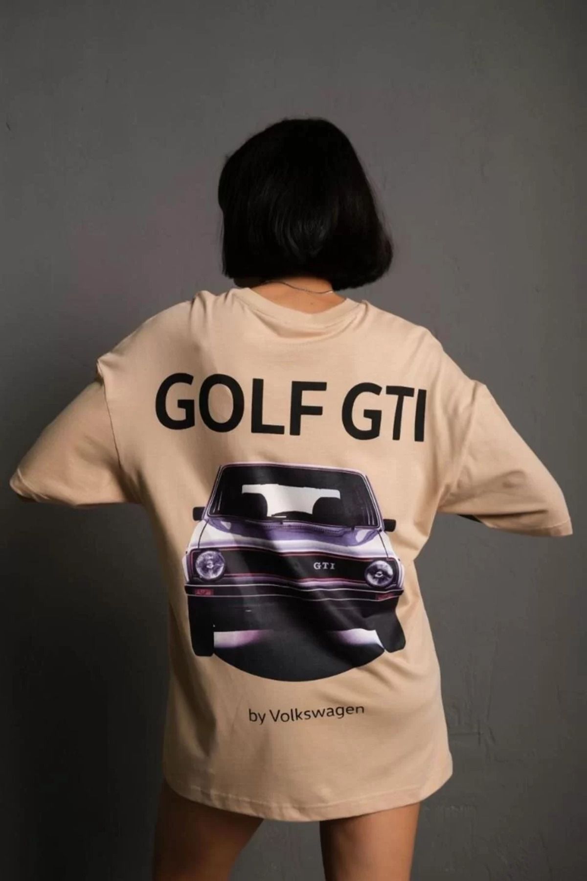 FantaziAtölyesi Kadın Sırt Baskılı Oversize T-shirt - Bej