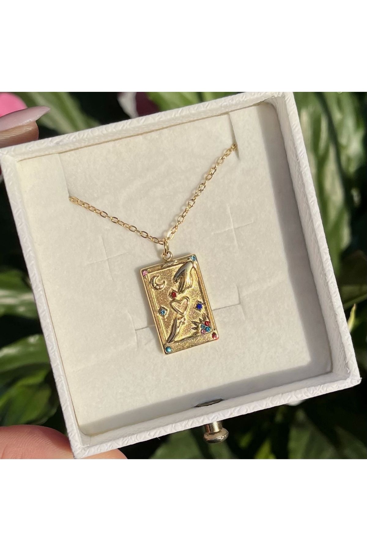 Vintagezegeni Vintage Hand Tarot Kolye | Çelik