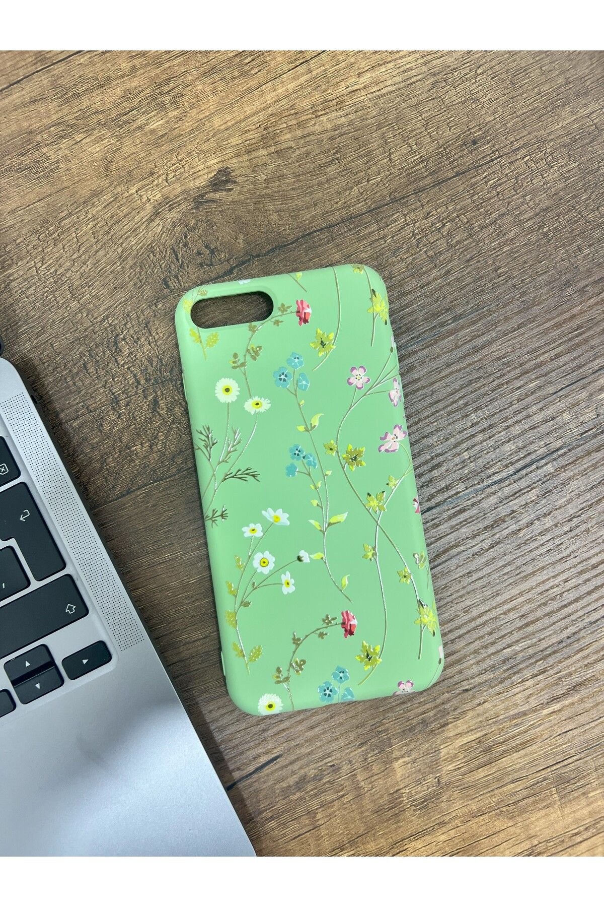 HZR İphone 7/8 Plus Yeşil Bahar Çiçekli Silikon Kılıf