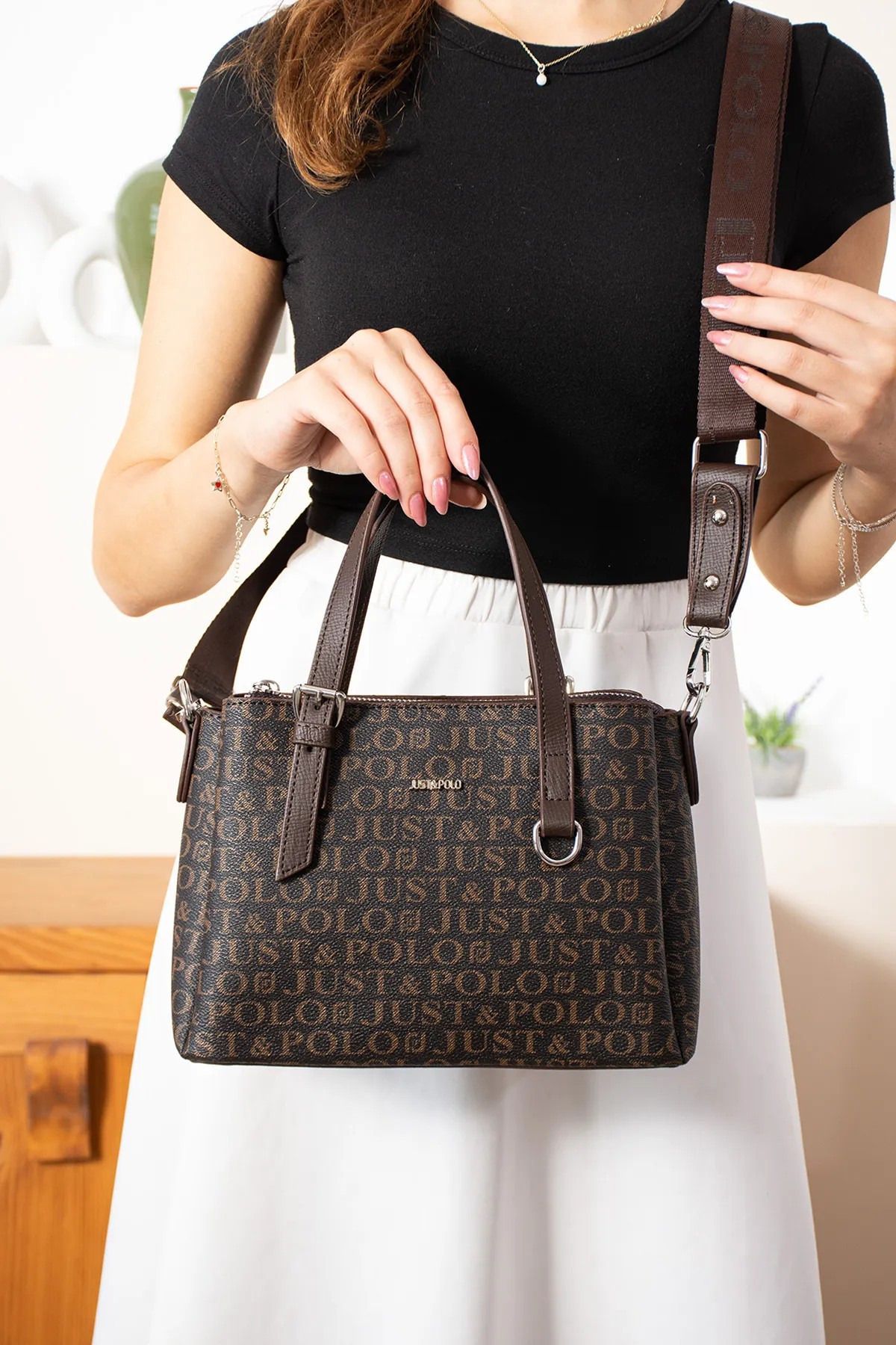 Just Polo Kadın Orta Boy 4 Bölmeli El Ve Omuz Çantası 342203PC