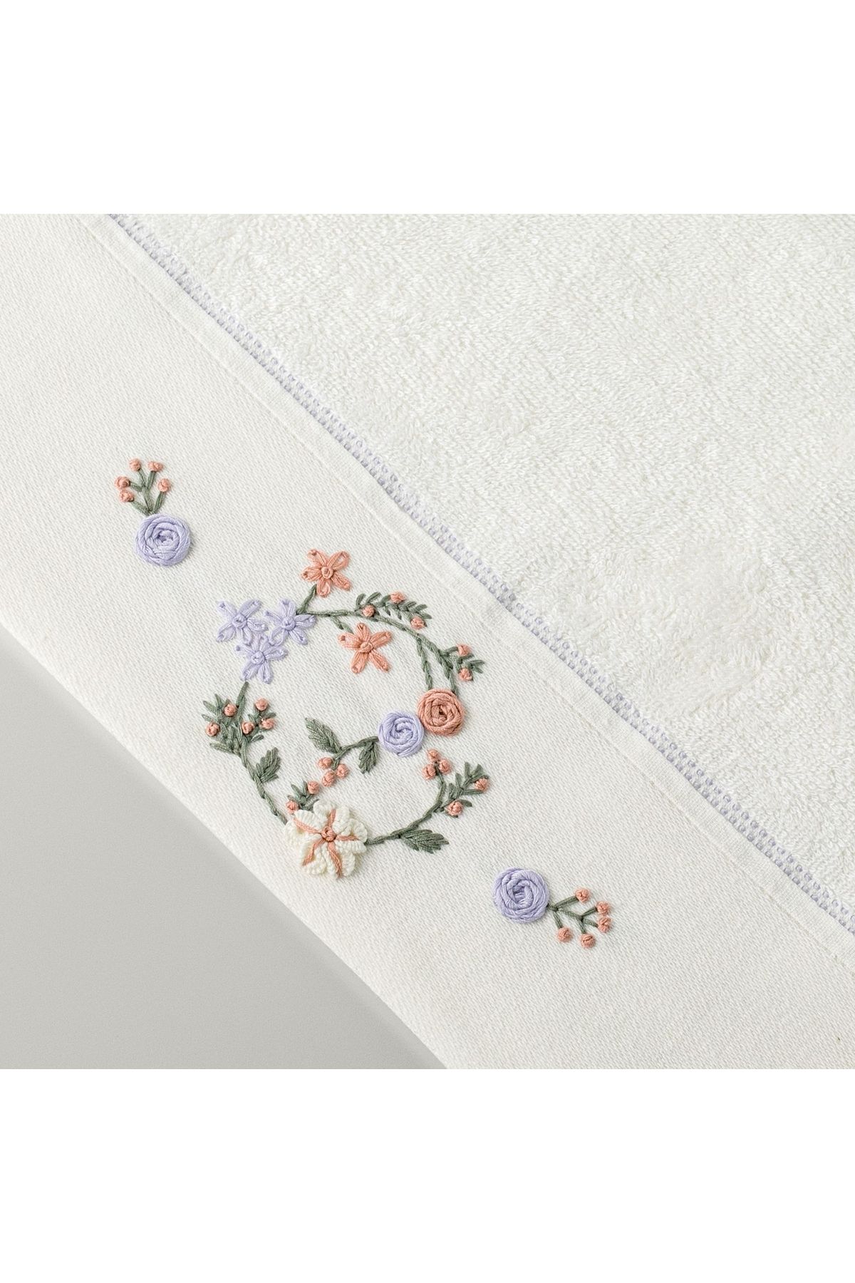 Linens-منشفة وجه من الخيزران مقاس 50 × 85 سم من إكرو 2