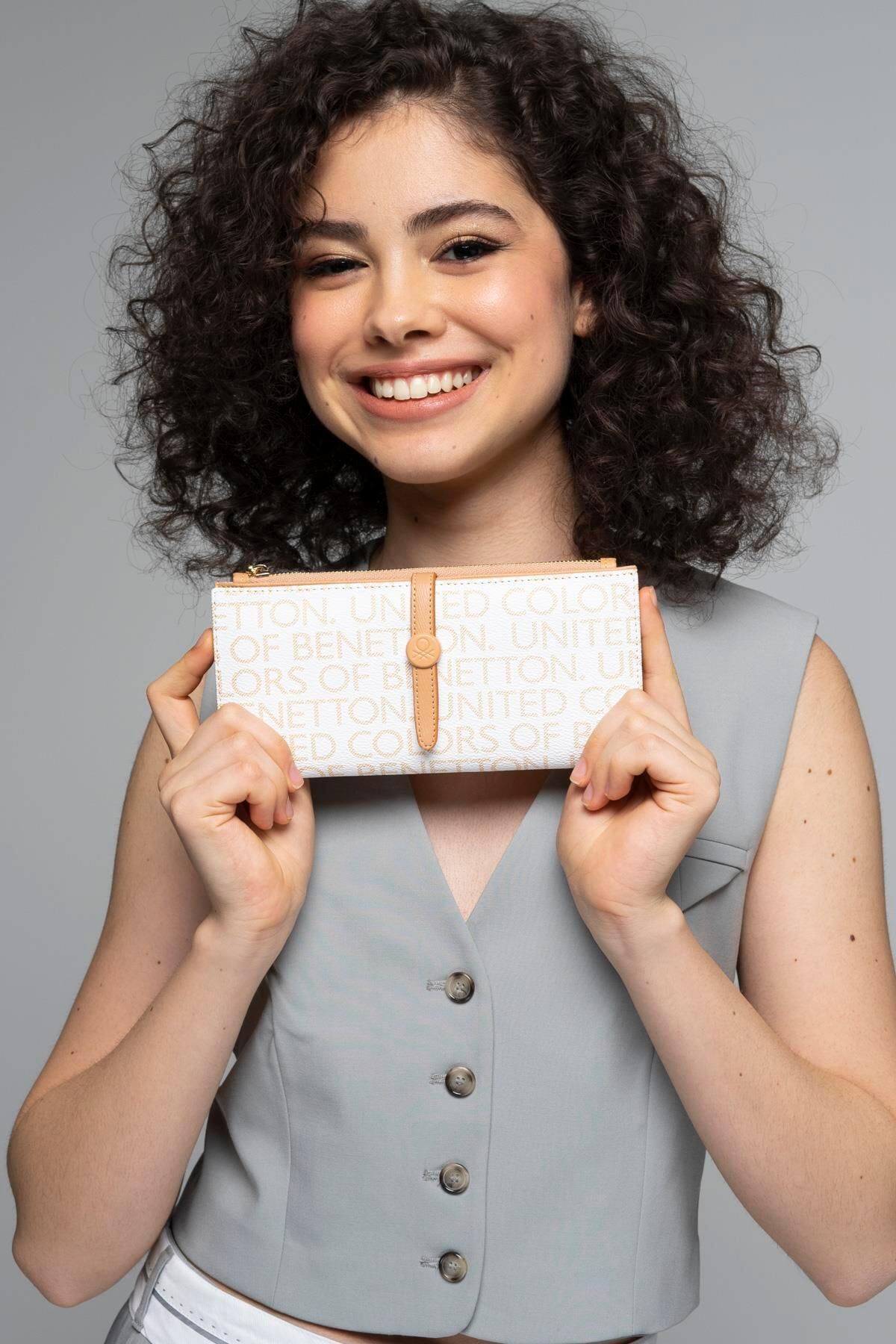 United Colors of Benetton BNT741 Bej Kadın Cüzdanı