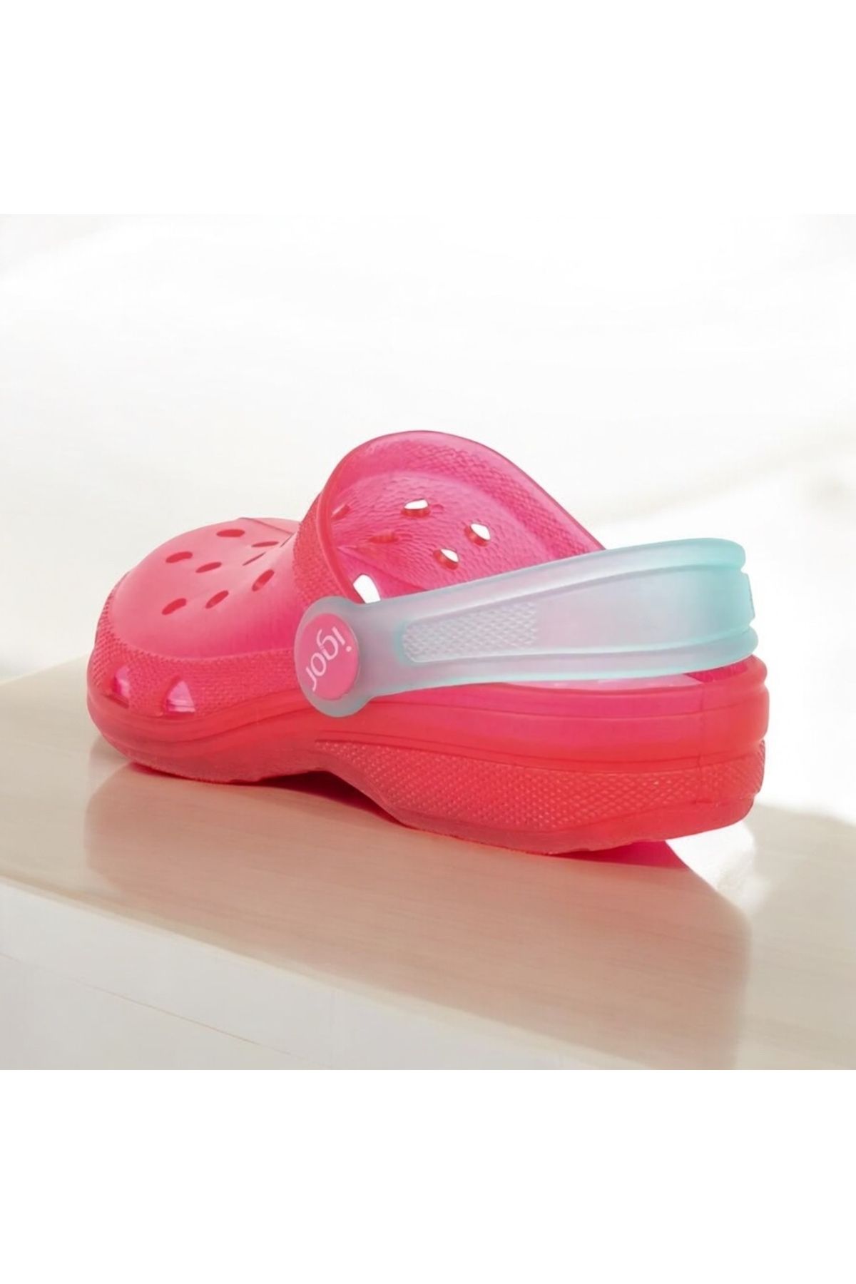 IGOR-Poppy Girl's Fuchsia Sandals, Non-Slip Sole, Suitable for Use in Water, with Back Strap Support 3