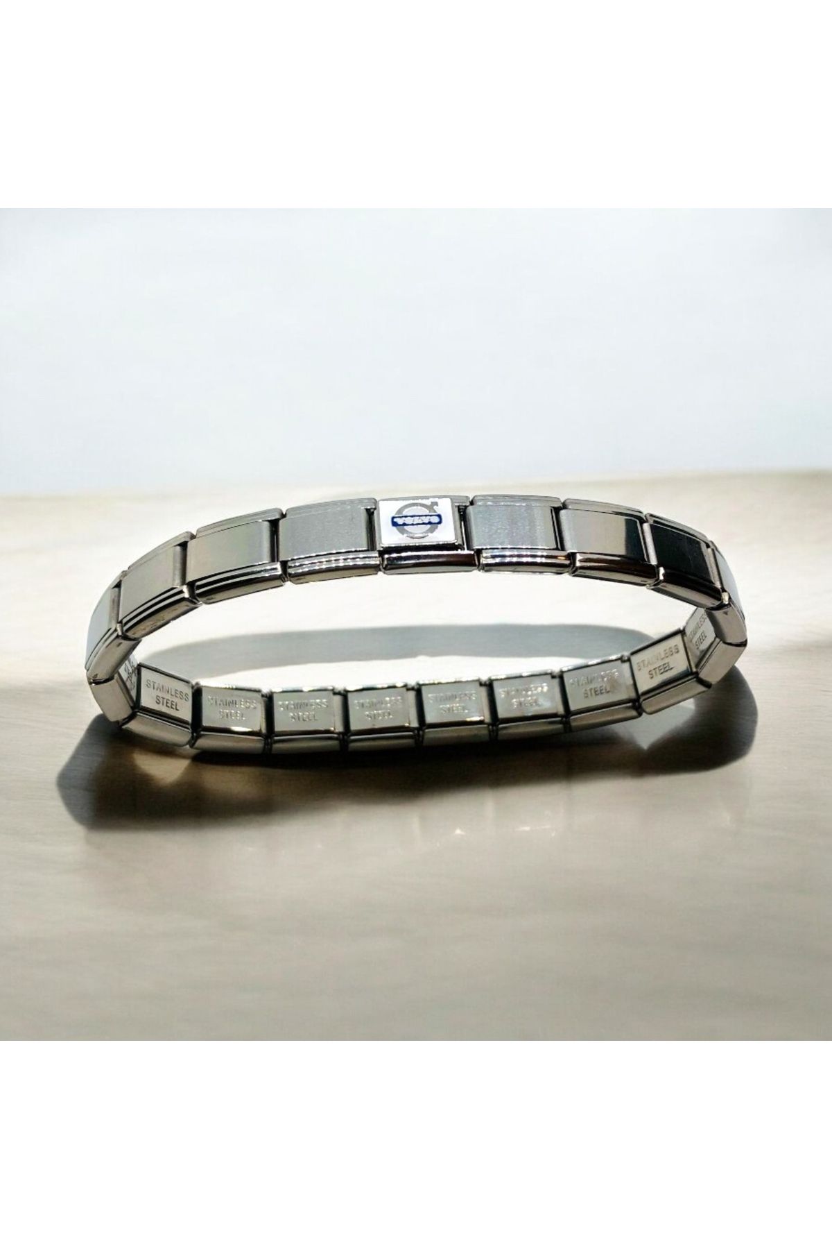 MeSin Store VOLVOARABA SERİSİ ARABA MARKALARI ÇELİK CHARM VE ÇELİK İTALYAN BİLEKLİK