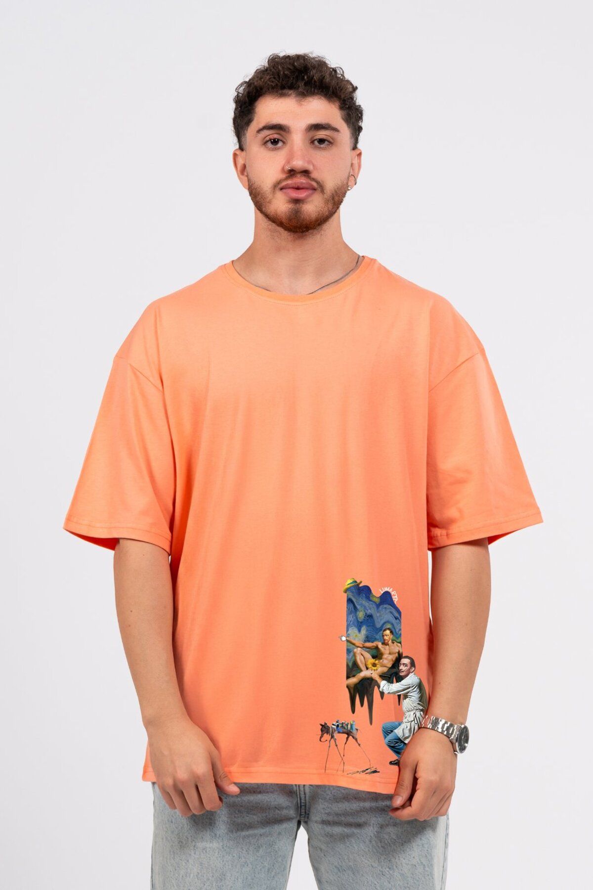 LUMARTA Oversize Dali Baskılı Tshirt