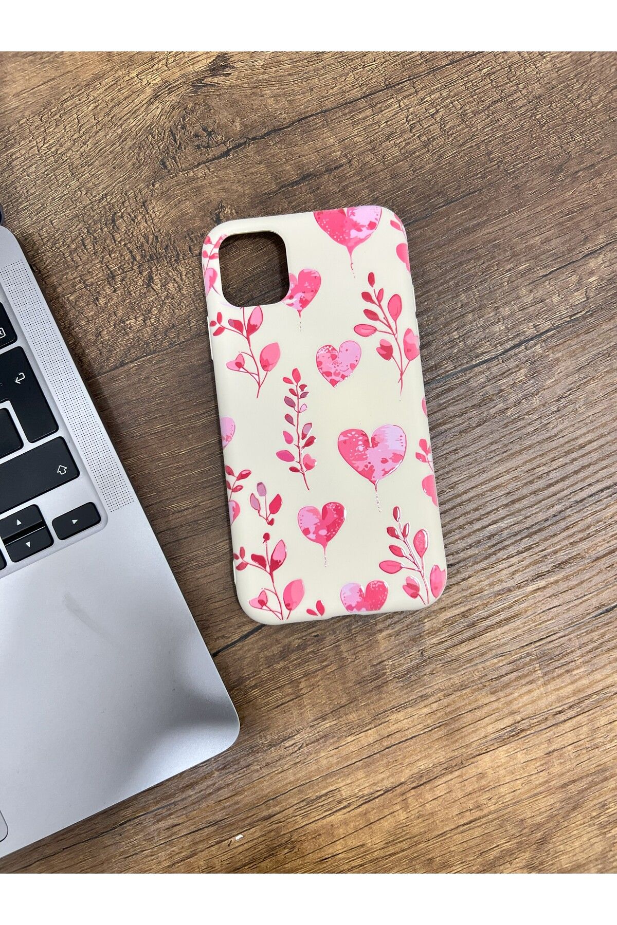 HZR Iphone 11 Beyaz Pembe Kalp Desenli Silikon Kılıf