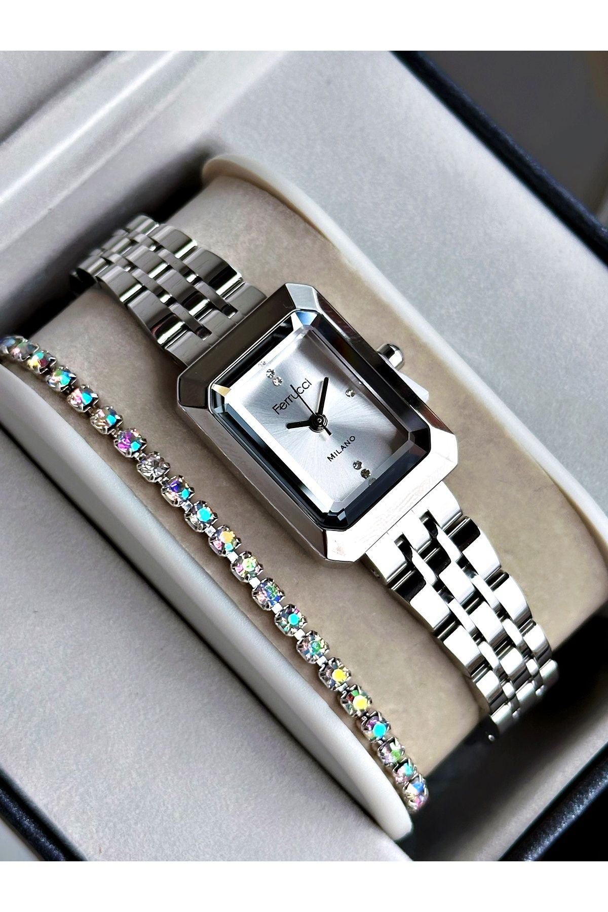 Ferrucci Gümüş Silver Renk Minimal Kasa Çelik Kordon Kadın Kol Saati + BİLEKLİK