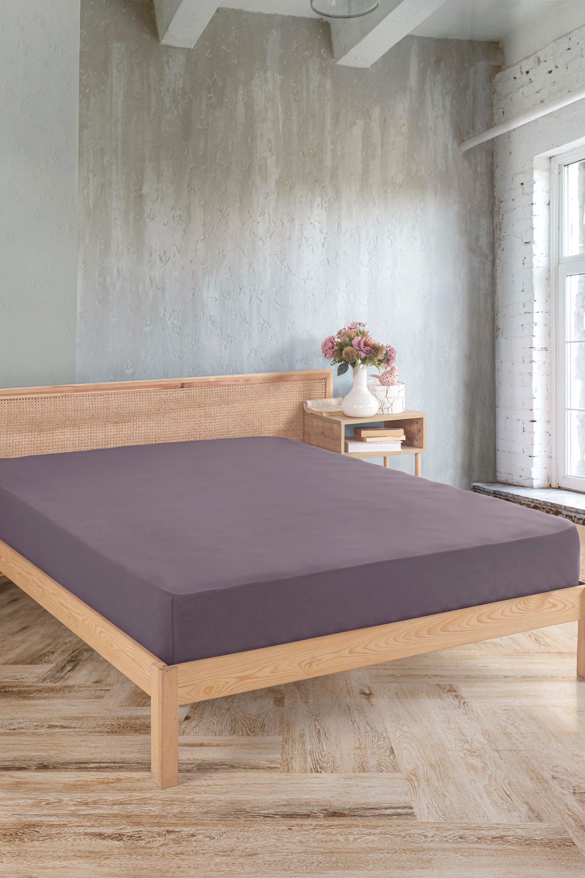 Karden Flower Premium %100 Pamuk Çift Kişilik Penye Lastikli Çarşaf - 180x200 cm Lila