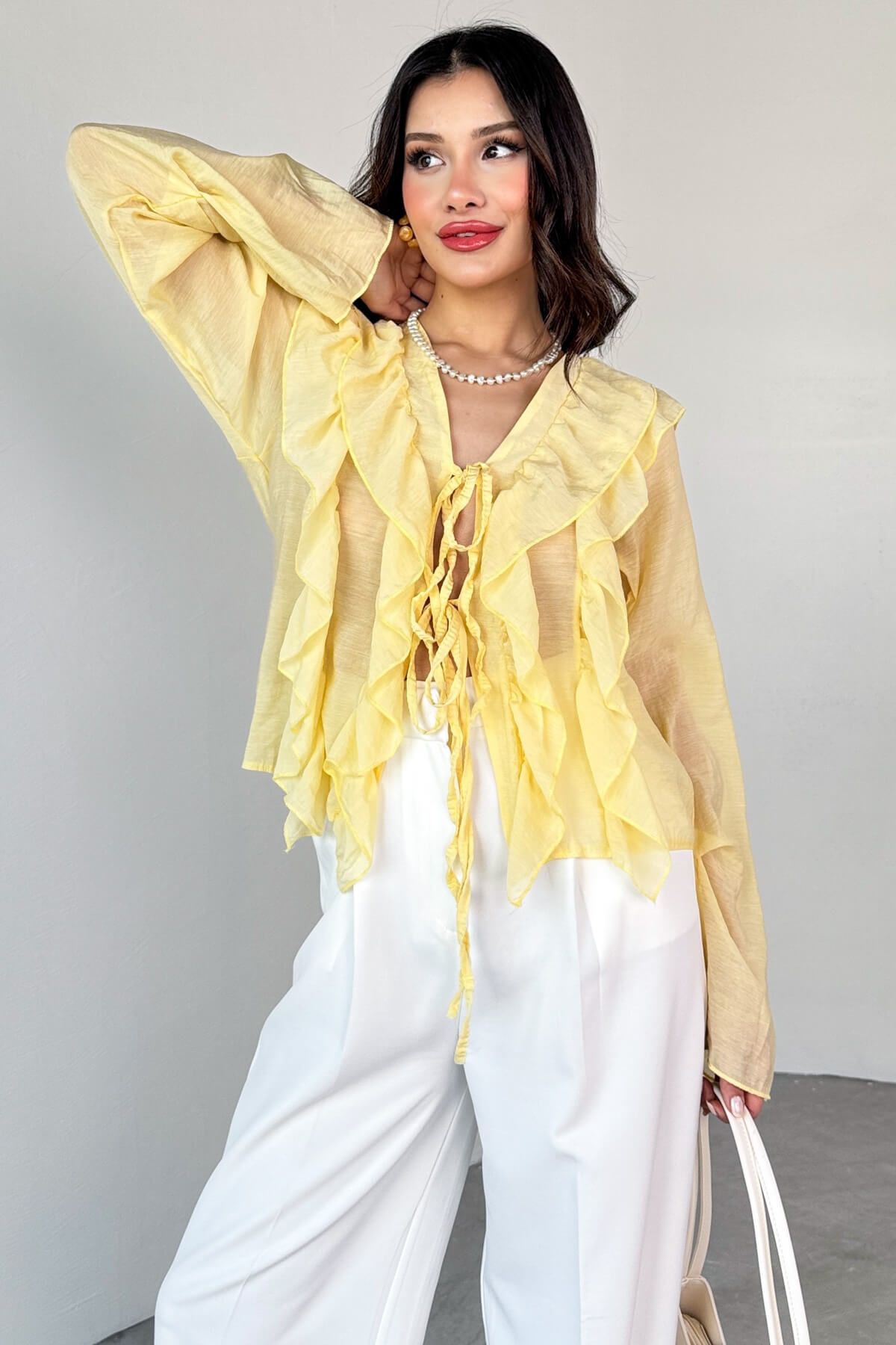 Cappmoda BLZ-06287 Sarı Fırfır Detaylı Bağlamalı Uzun Kollu Bluz