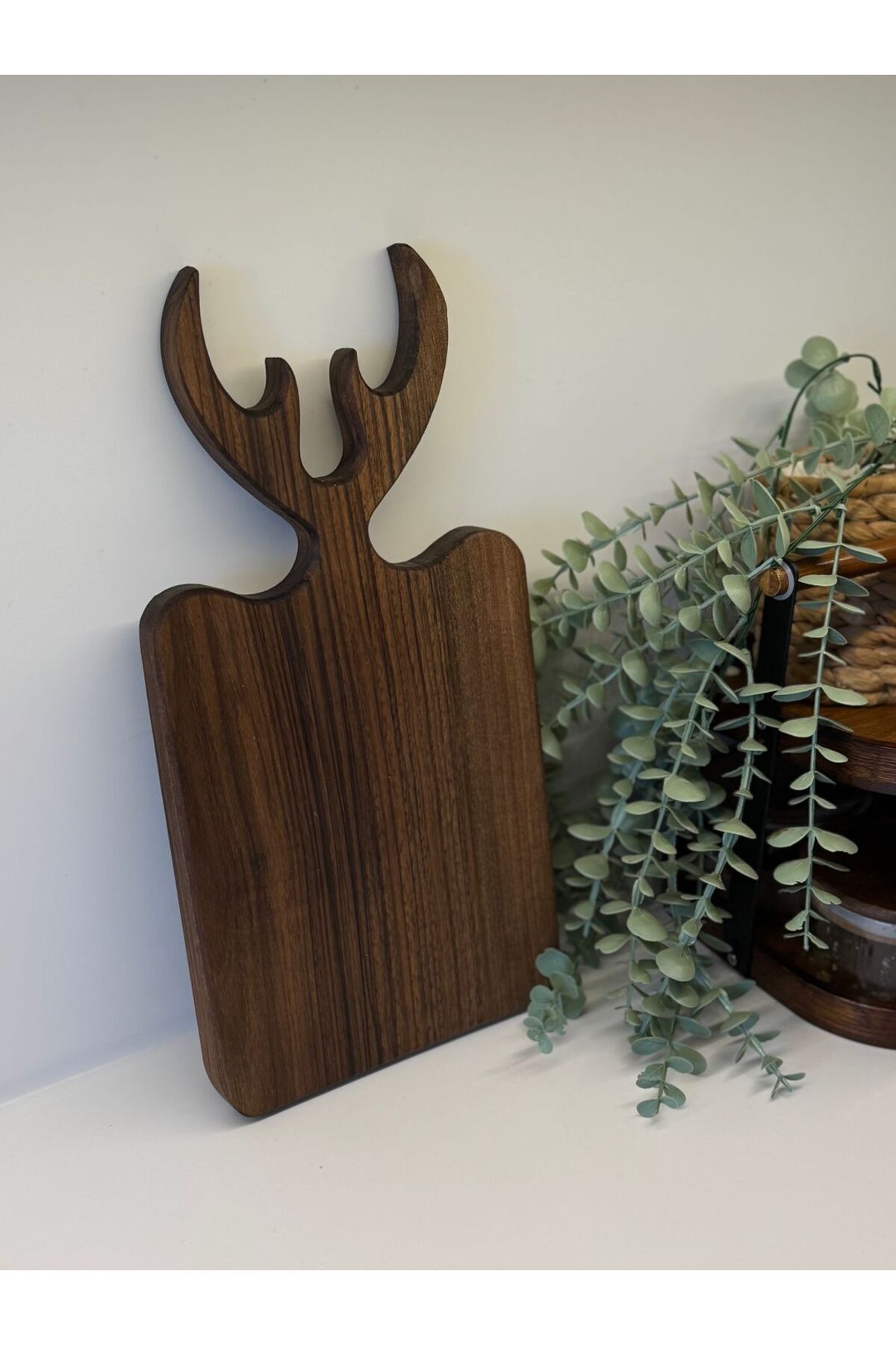 BUCOLIC Boho Geyikli Ceviz Ağacı Kesme ve Sunum Tahtası