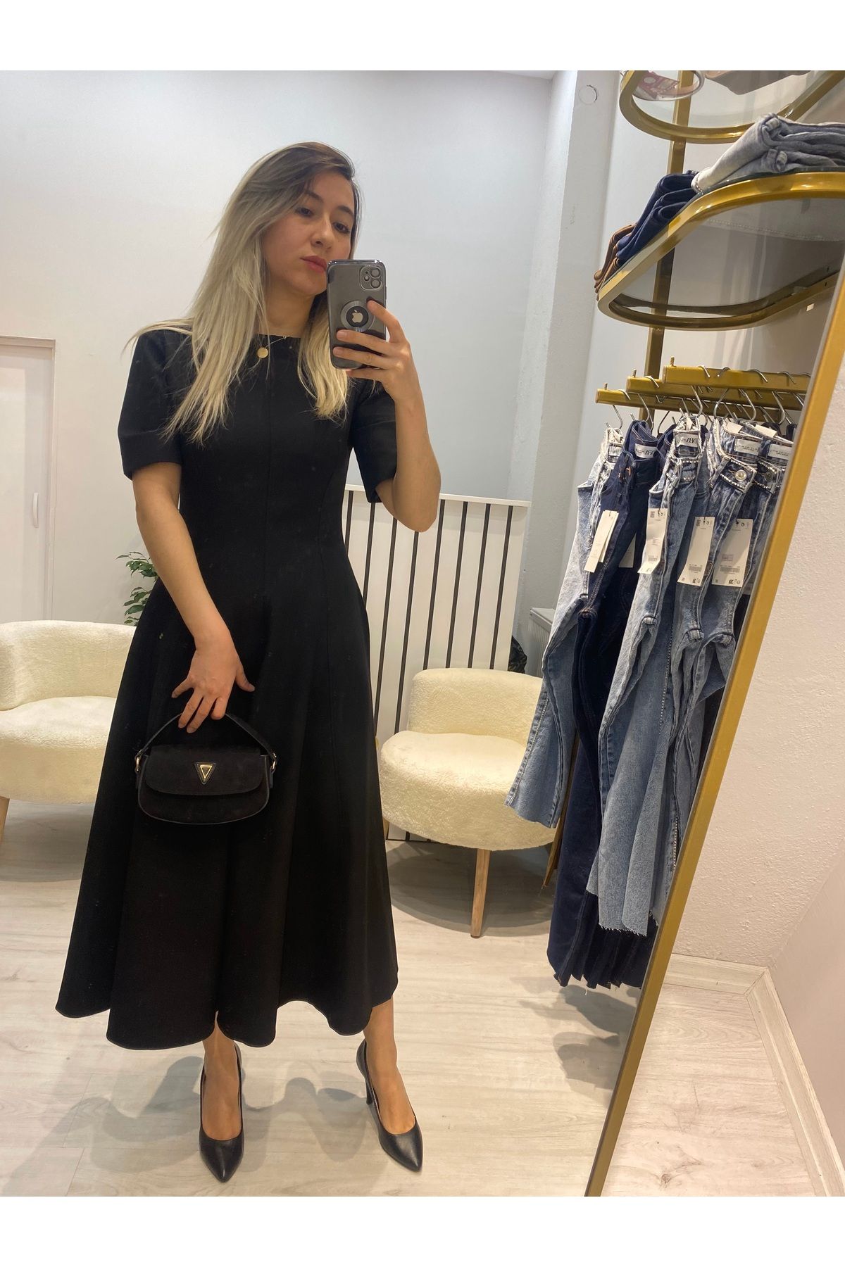 Roseden Siyah Maxi Boy Volanlı Elbise