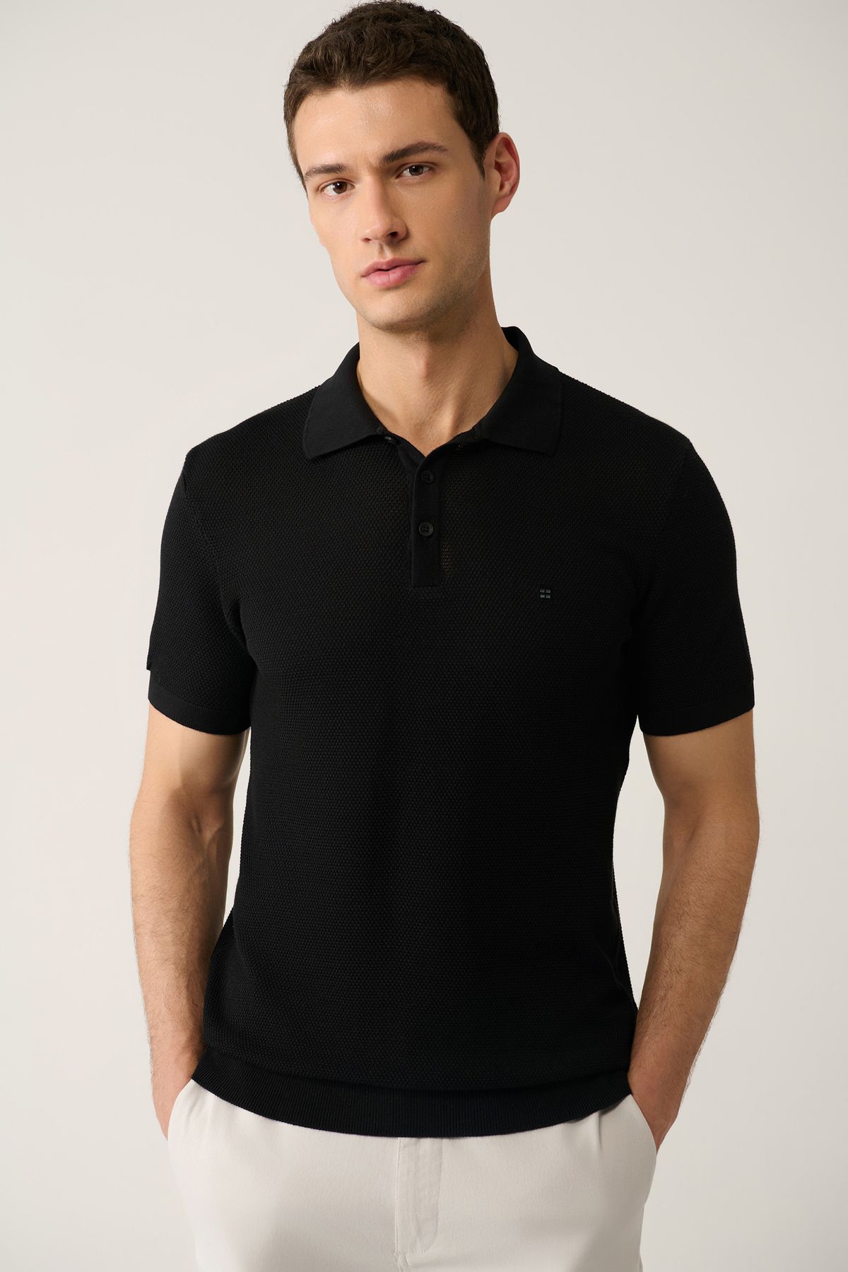 Erkek Siyah Soft Touch 3 Düğmeli Dokulu Ribanalı Polo Yaka Triko T-shirt B005009