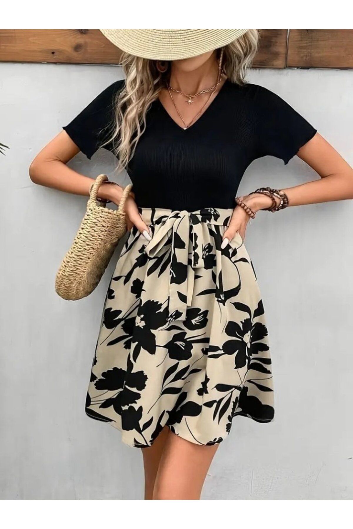 Gökyüzü Moda Kadın Kısa Kollu V Yakalı Belden Kuşaklı çiçek Desenli üst Viskon Alt Süprem Elbise