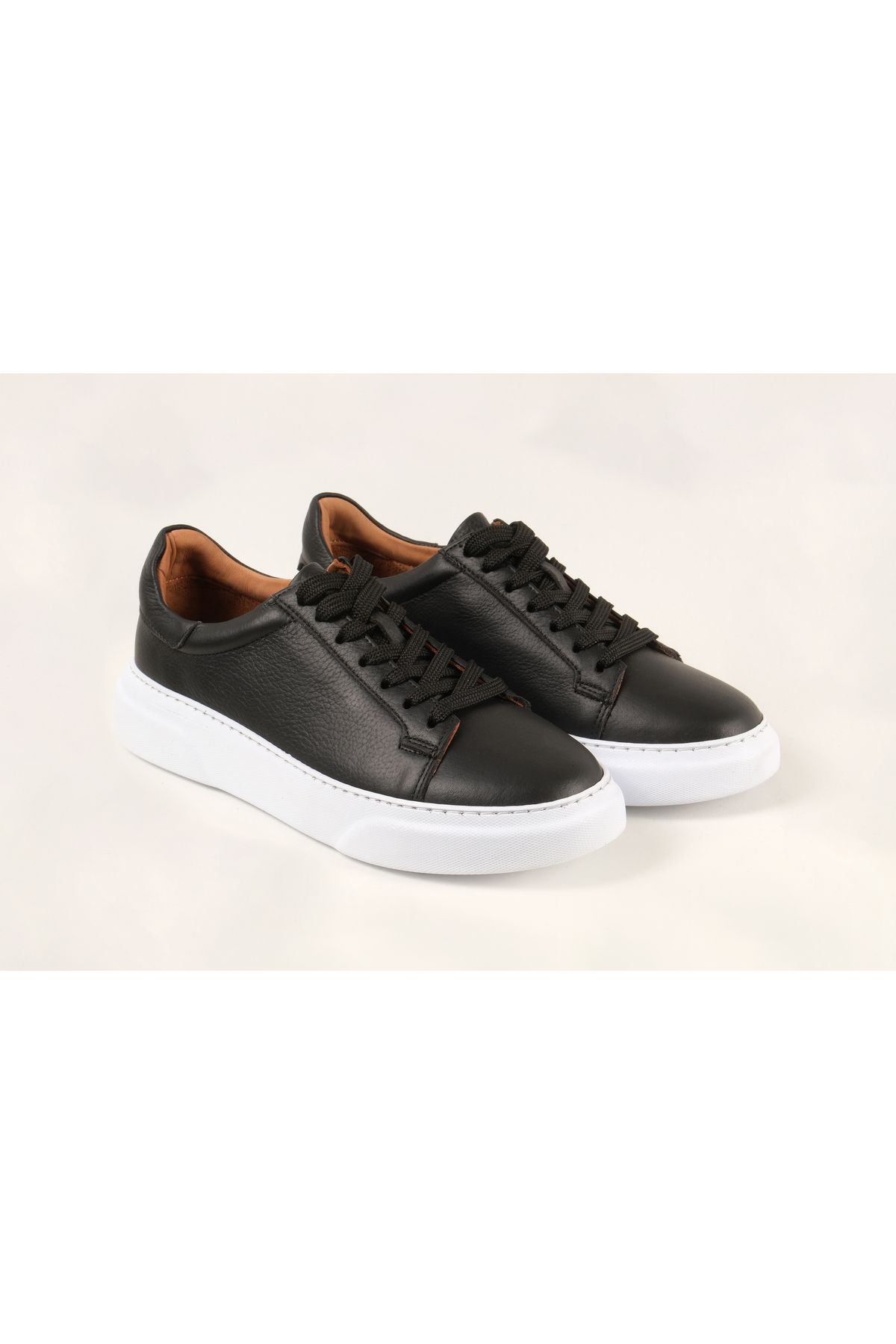 Massa Hakiki Deri Siyah Sneakers