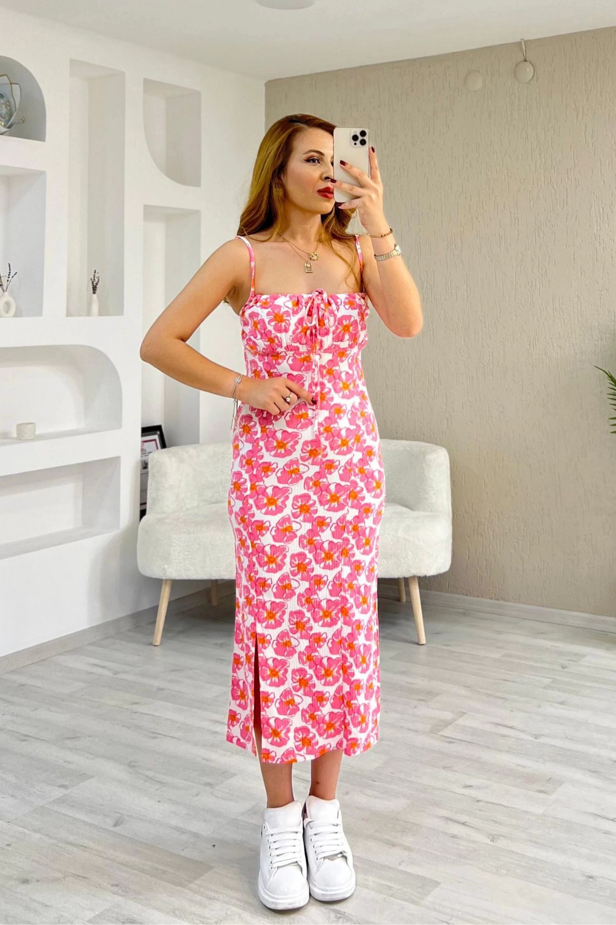 Paw Garage Kadın Sunny Desenli Bürümcük Kumaş Büzgülü Yırtmaçlı Elbise