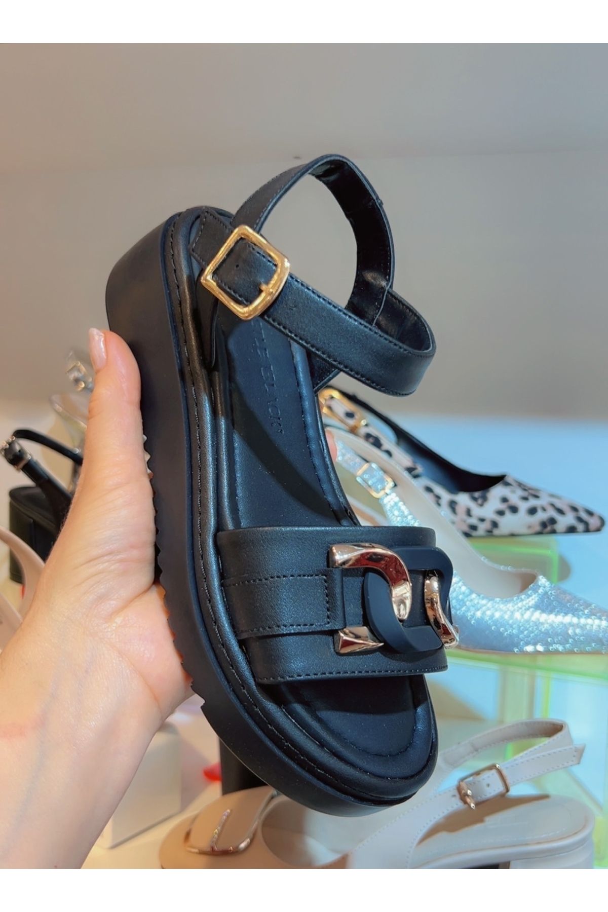 ARME CITY CASLE BLACK AC35186 TOKALI TAŞLI RAHAT GÜNLÜK SANDALET