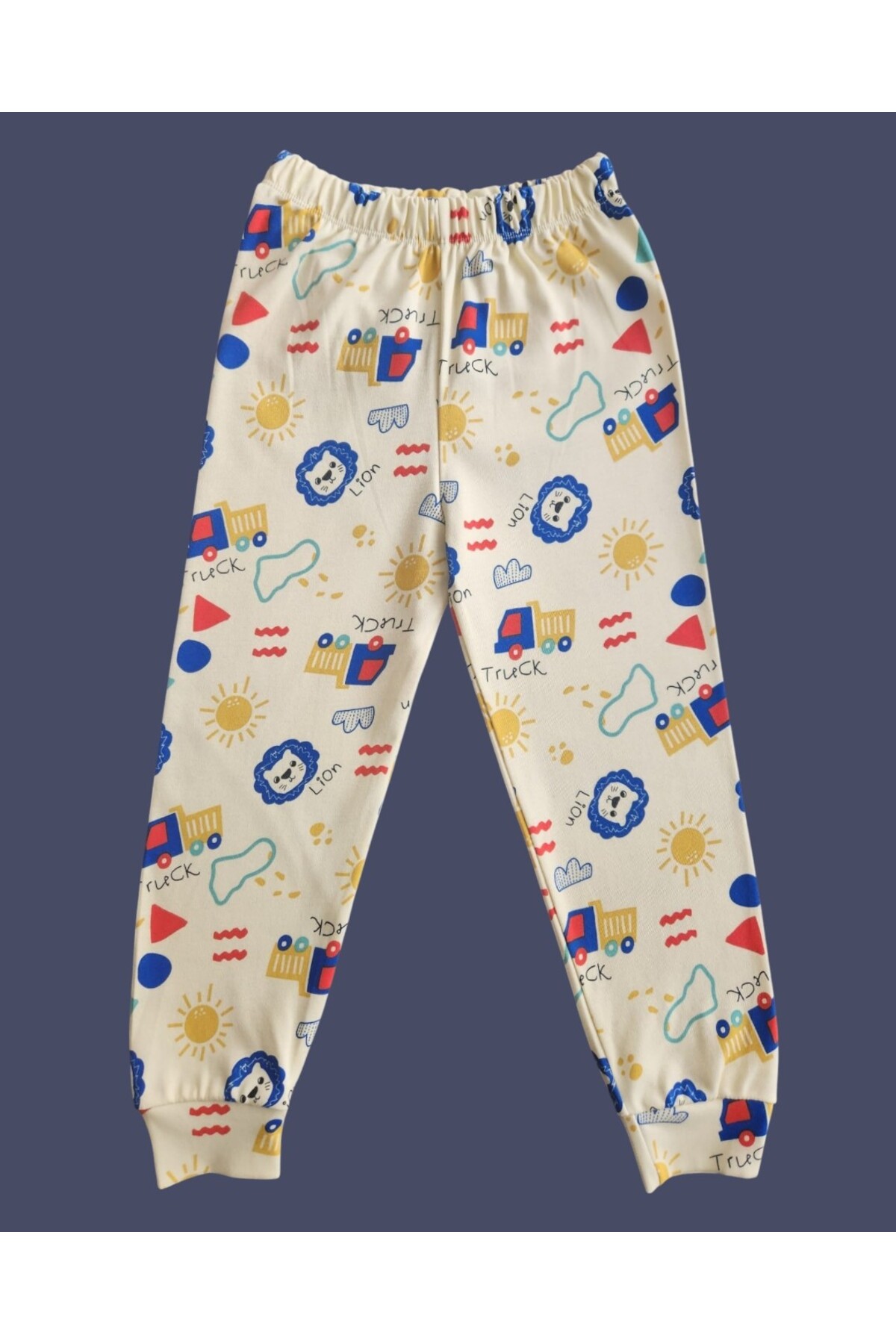 çamaşır bahçesi kendinize iyi bakın Kısa Kollu Desenli Çocuk Pijama Takım #baskılıçocukpijamatakım #kamyondesenlipijama #çamaşırbahçesi fotoğrafı 3 (önizleme)