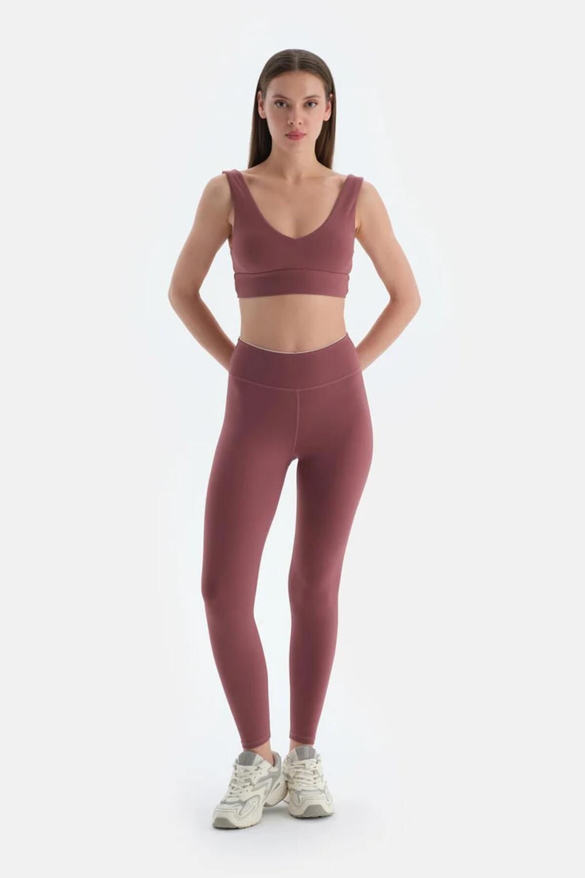 NFTY Active Supersoft Dry Tech Flare Tayt