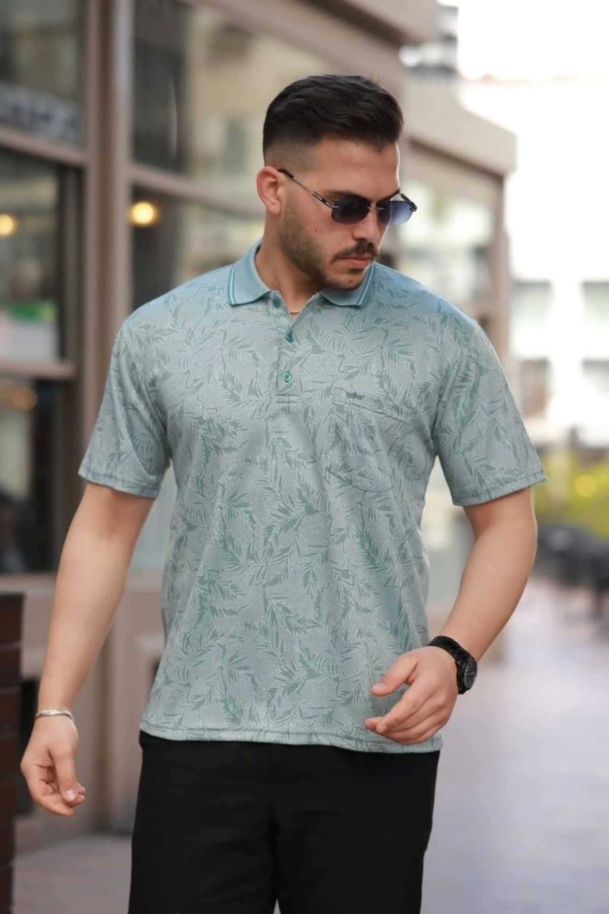 Kaplan Erkek Yakalı Jakar Baskılı Kısa Kollu T-shirt