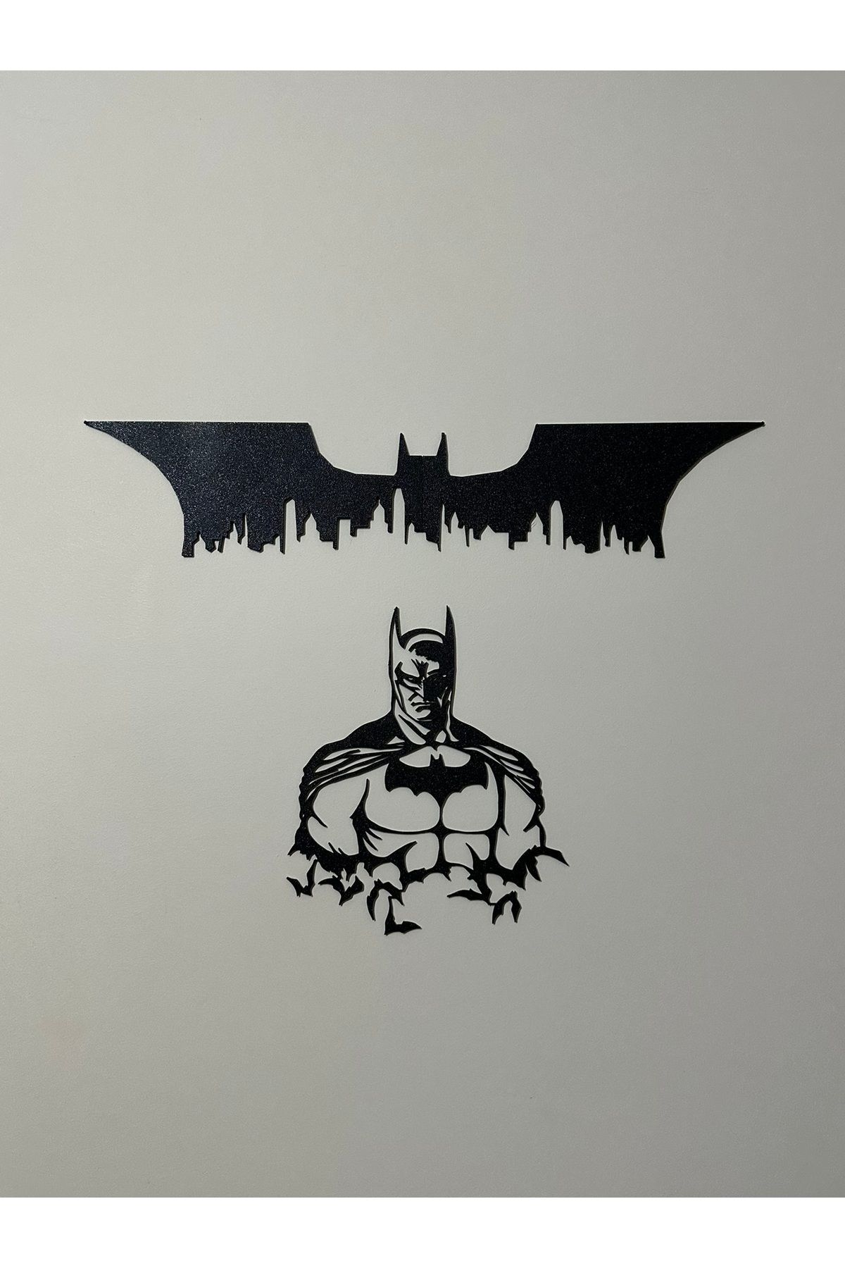 SOFT Batman & Gotham | Çift Katmanlı Duvar Dekoru – 3D Wall Art (25x40 cm)