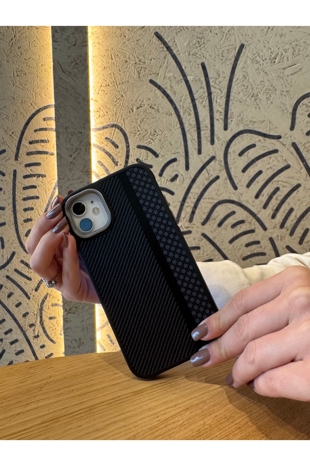 Mois Case İPhone 11 uyumlu Higcase