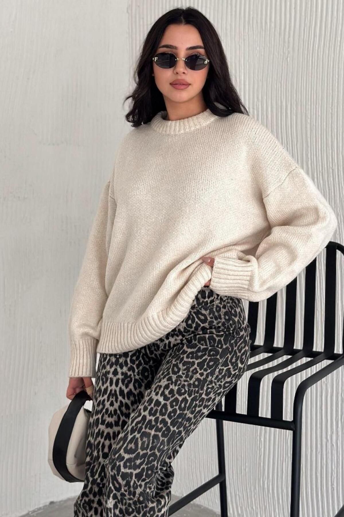 Moda Amore Kadın Triko Bisiklet Yaka Oversize Triko Kazak 110