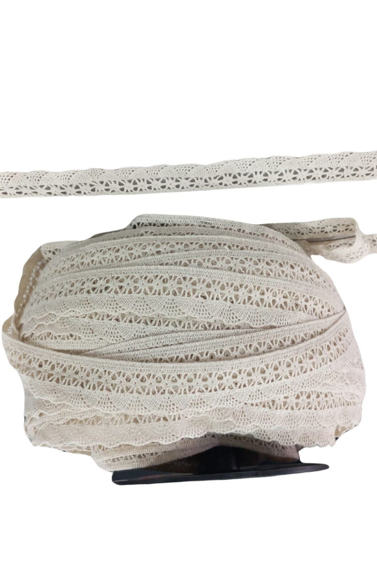 Modafiks Kopanaki Dantel en 4 cm Şeritli Krem 10 Metre
