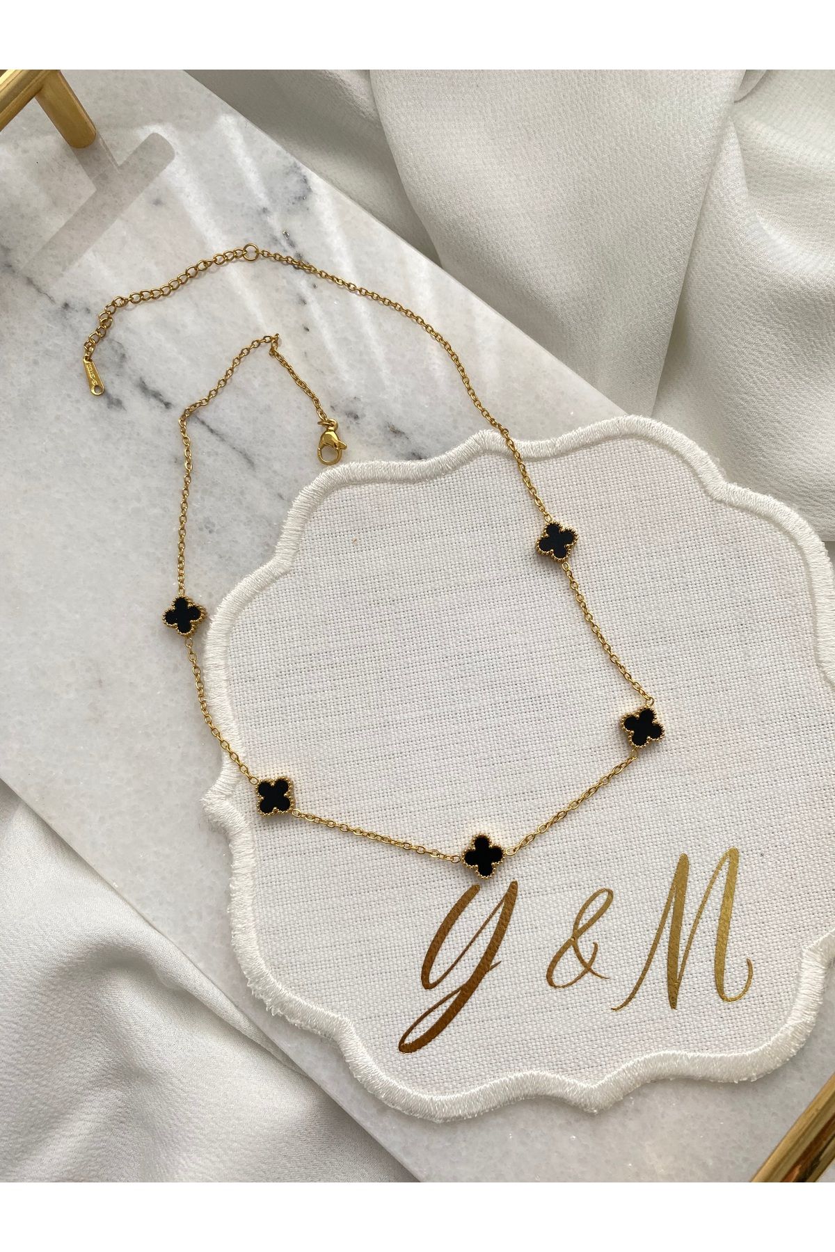YM Çelik Mini Black Cleef Kolye
