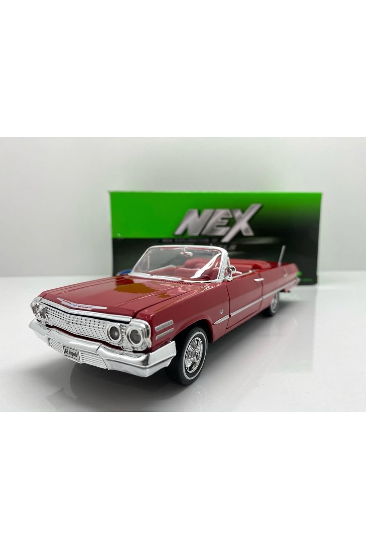 WELLY 1.24 ÖLÇEK WELLY MARKA LİSANSLI 1963 CHEVROLET İMPALA MODEL