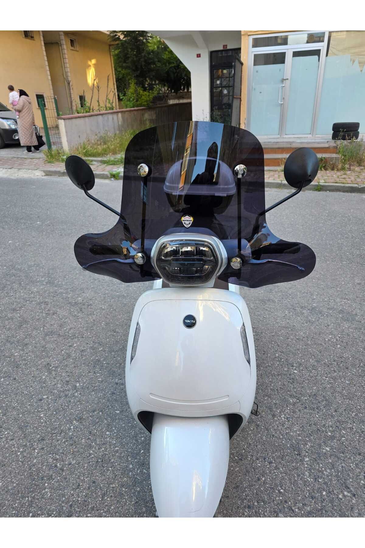 RKS VPS 125 Siperlik Ön Cam 2022-2025 Model 42cm Siyah Renkli 4mm