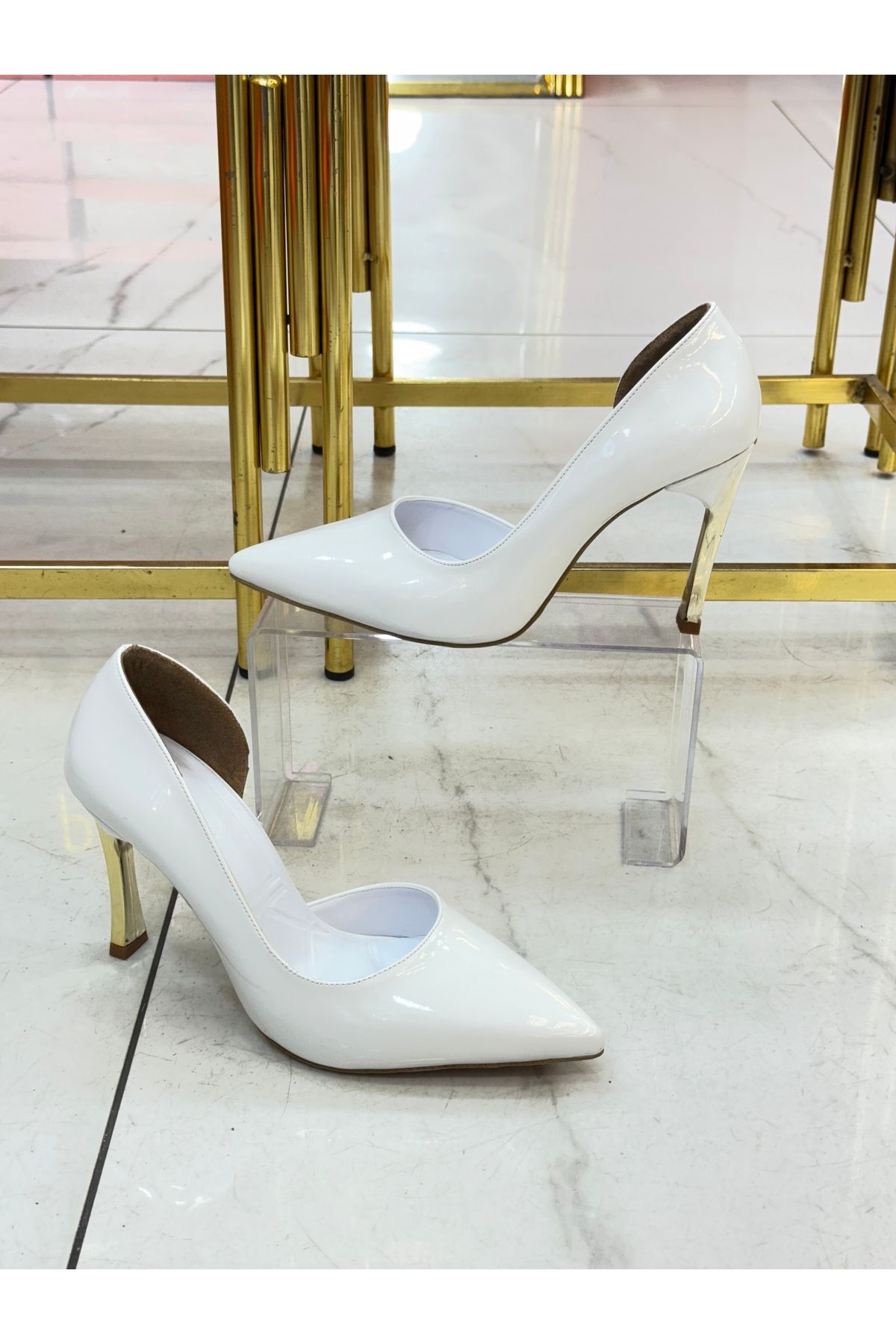 Pazzyonez Lenox Kadın Beyaz Rugan Topuklu Ayakkabı Konforlu Günlük Ve Özel Günler İçin Düğün Ve Nişan Stiletto