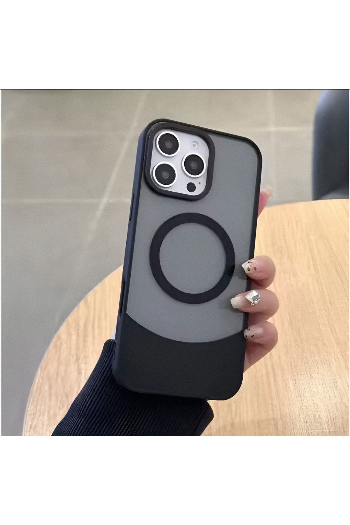 KumOziShop Iphone 15 ProMax Uyumlu Mat Darbeye Dayanıklı Orta Bölüm Şeffaf MagSafe Özellikli Kılıf