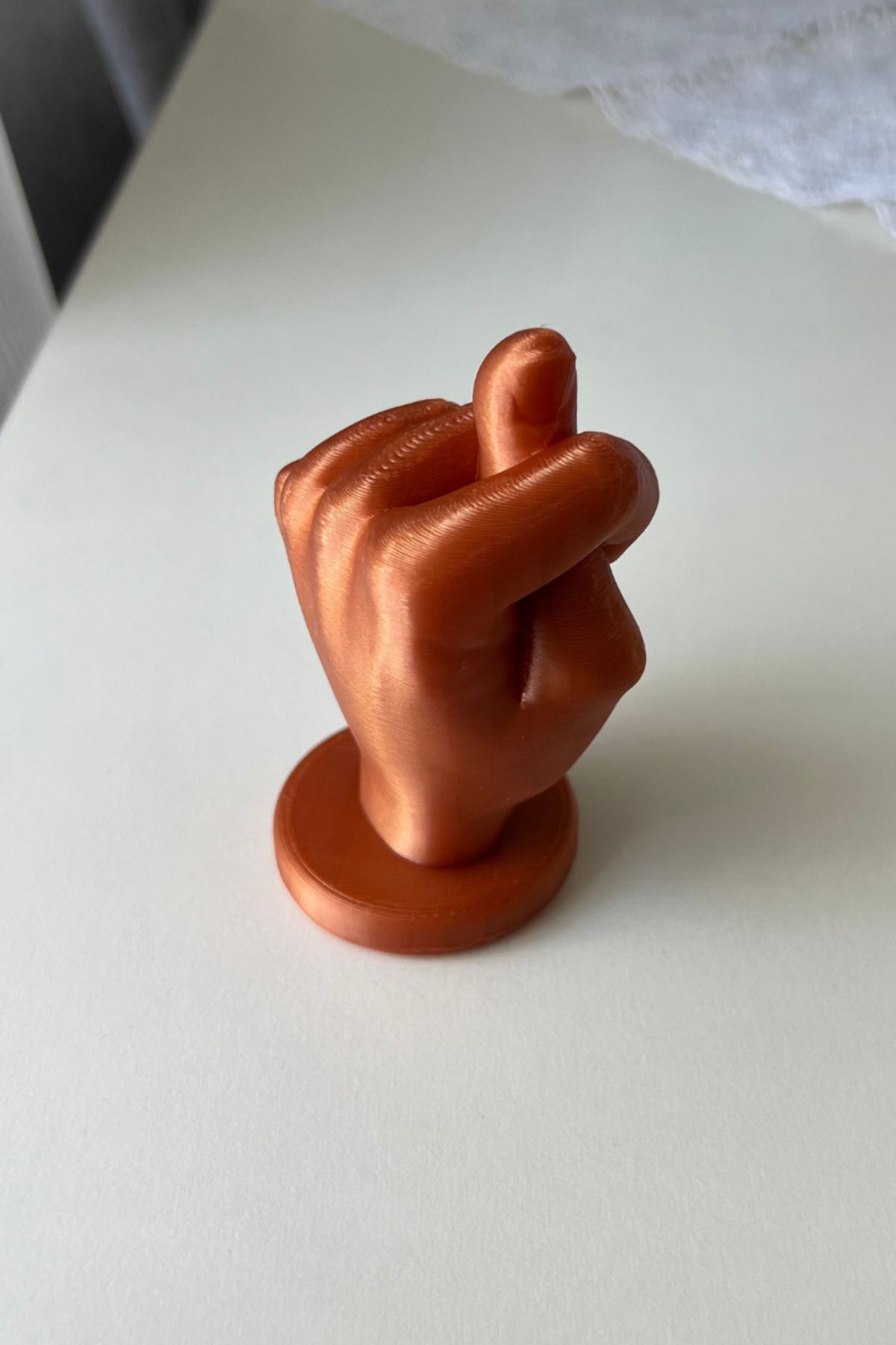 lina hobby Nah İşareti Dekoratif El Heykeli | Masaüstü 3D Biblo | Modern Ofis ve Ev Süs Eşyası