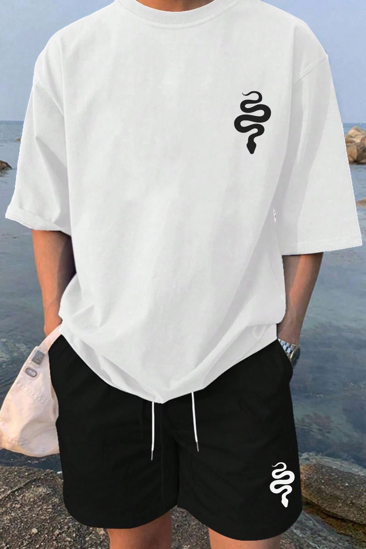 MELADYAN Yılan Baskılı Beyaz T-shirt Siyah Şort Alt Üst Takım