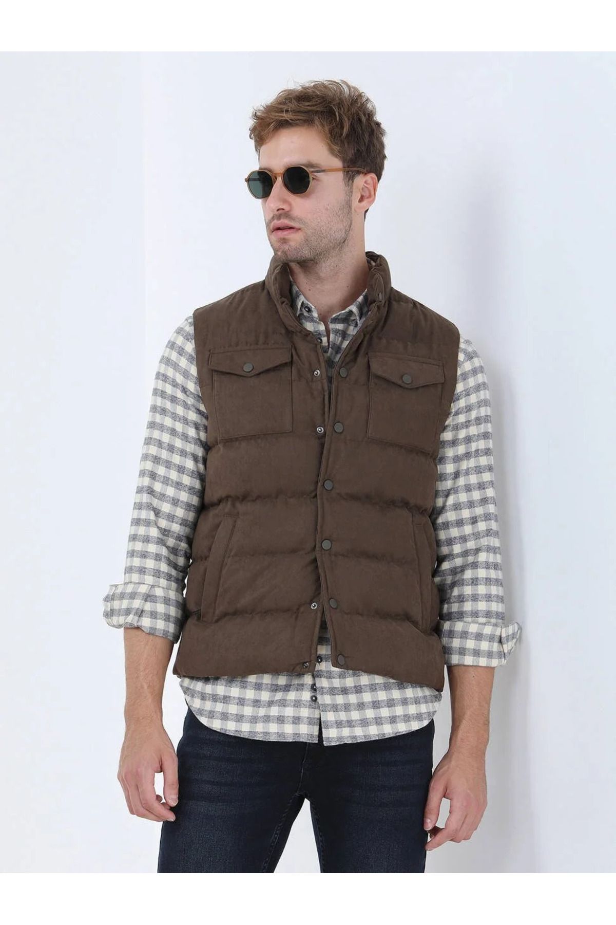 Kip-Sports Style Hazelnut Woven Vest 1