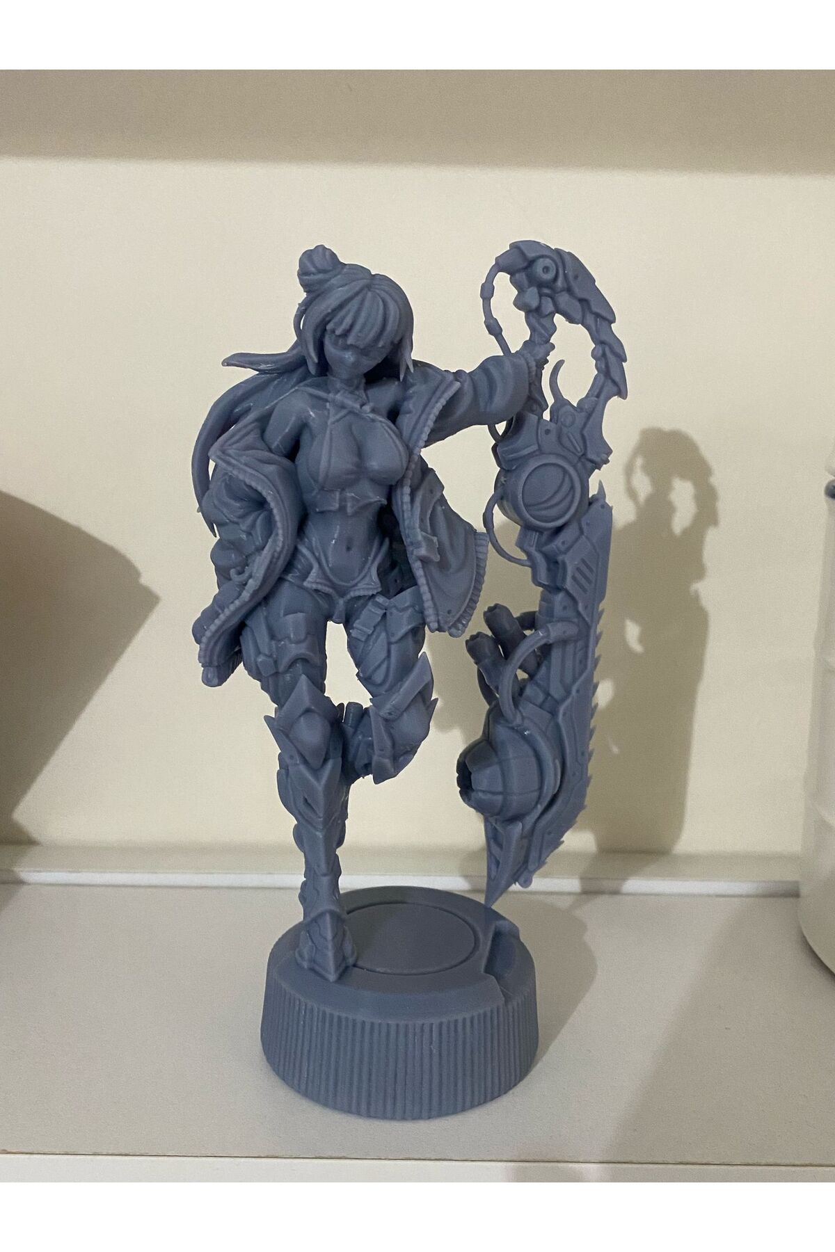 sanatsever cyber warrior boyasız figür, 16 cm reçine baskı